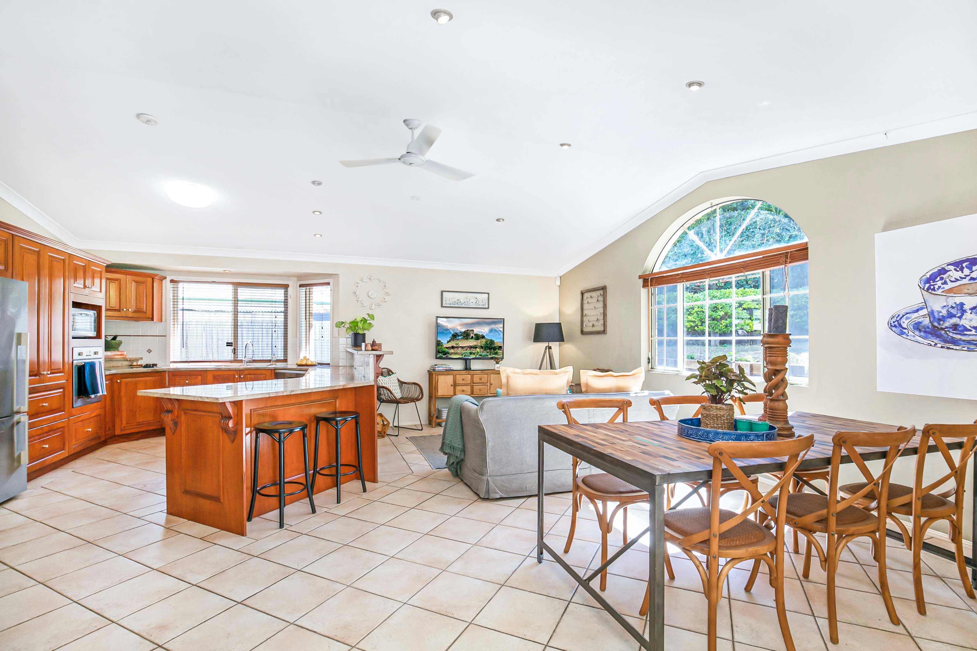 6 Bellthorpe Place, Forest Lake - Thumbnail 4