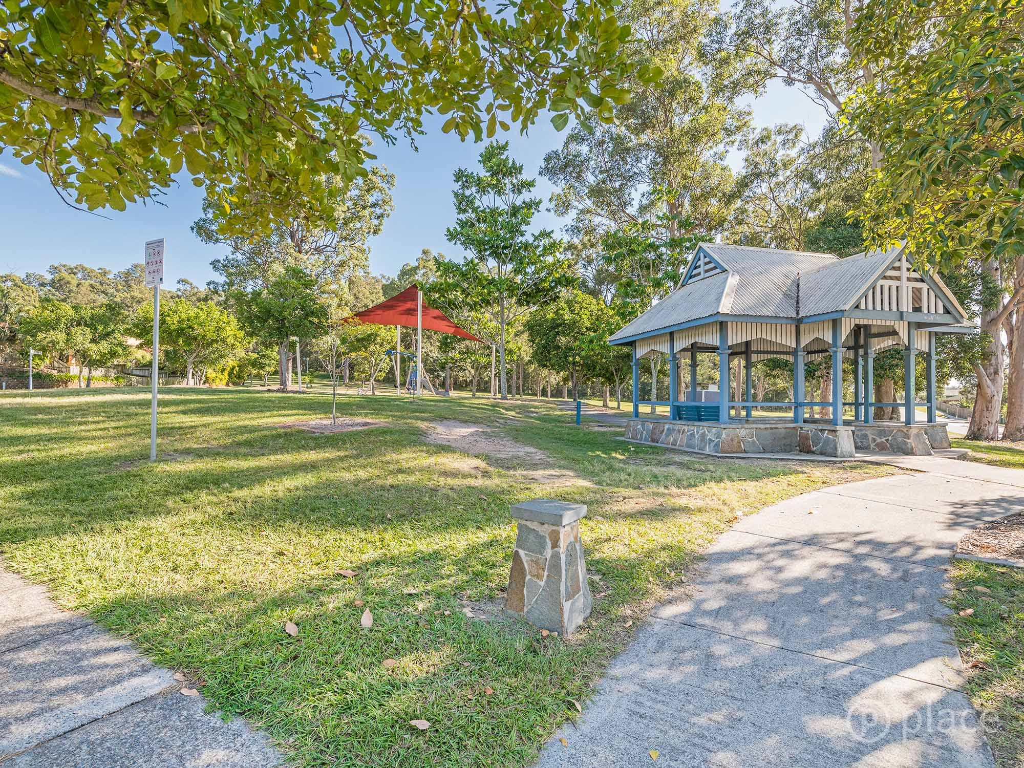 11 Mayfair Place, Moggill - Thumbnail 8
