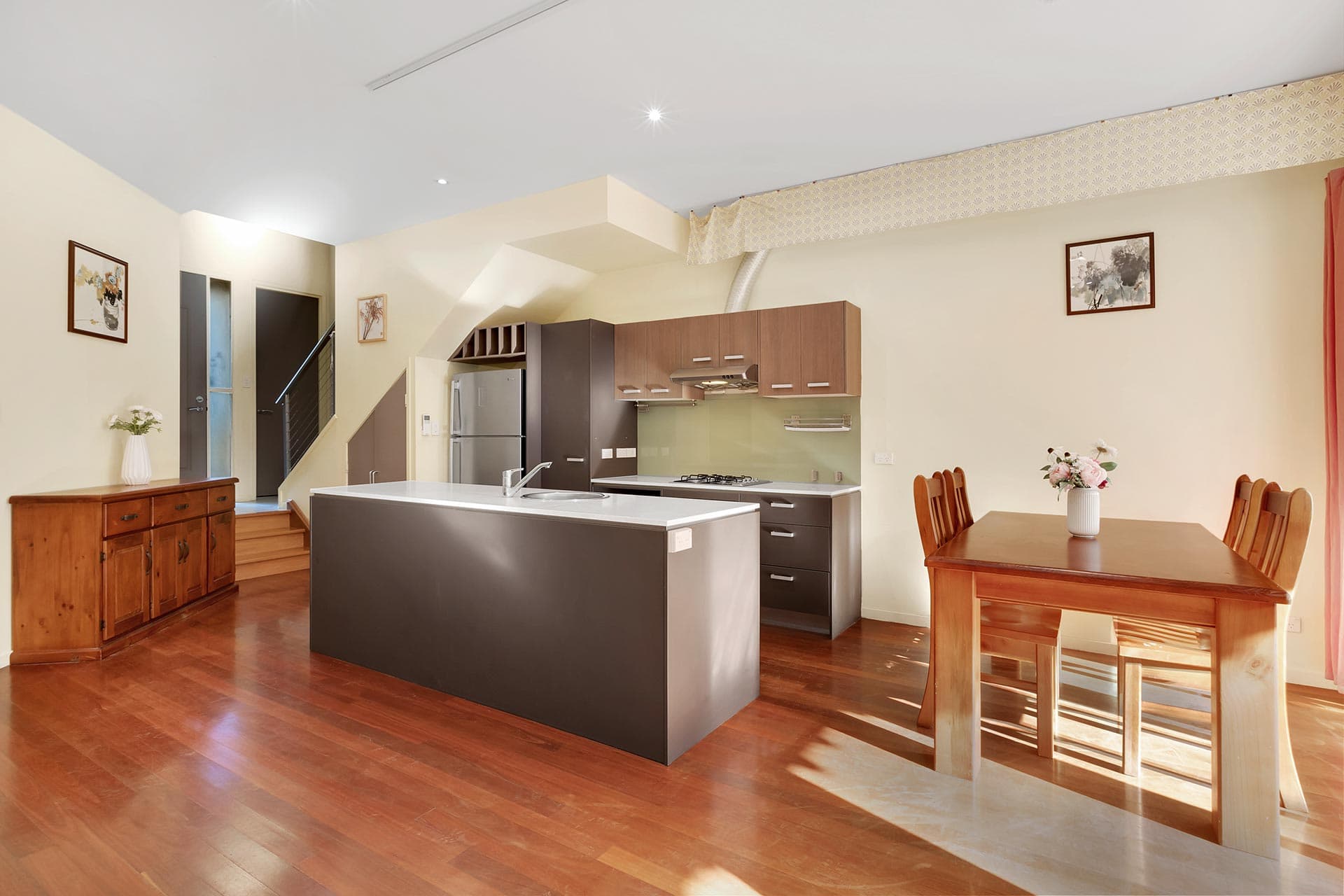 2/1 Sovereign Street, Indooroopilly - Thumbnail 4