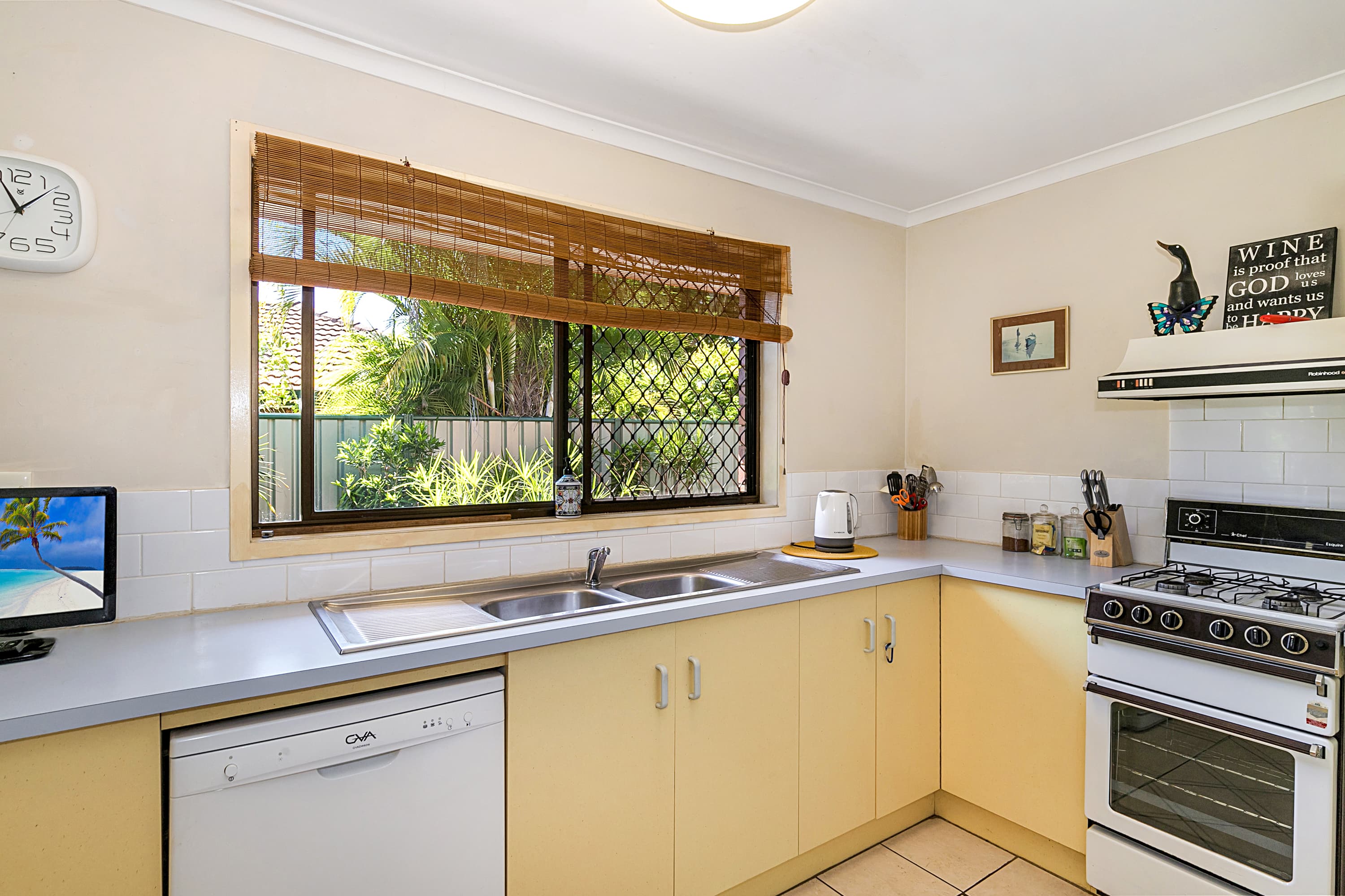 8 Nalya Crescent, Karana Downs - Thumbnail 7