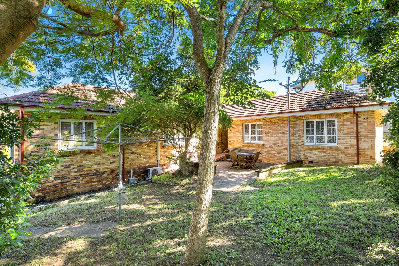 36 Depper Street, St Lucia - Thumbnail 2
