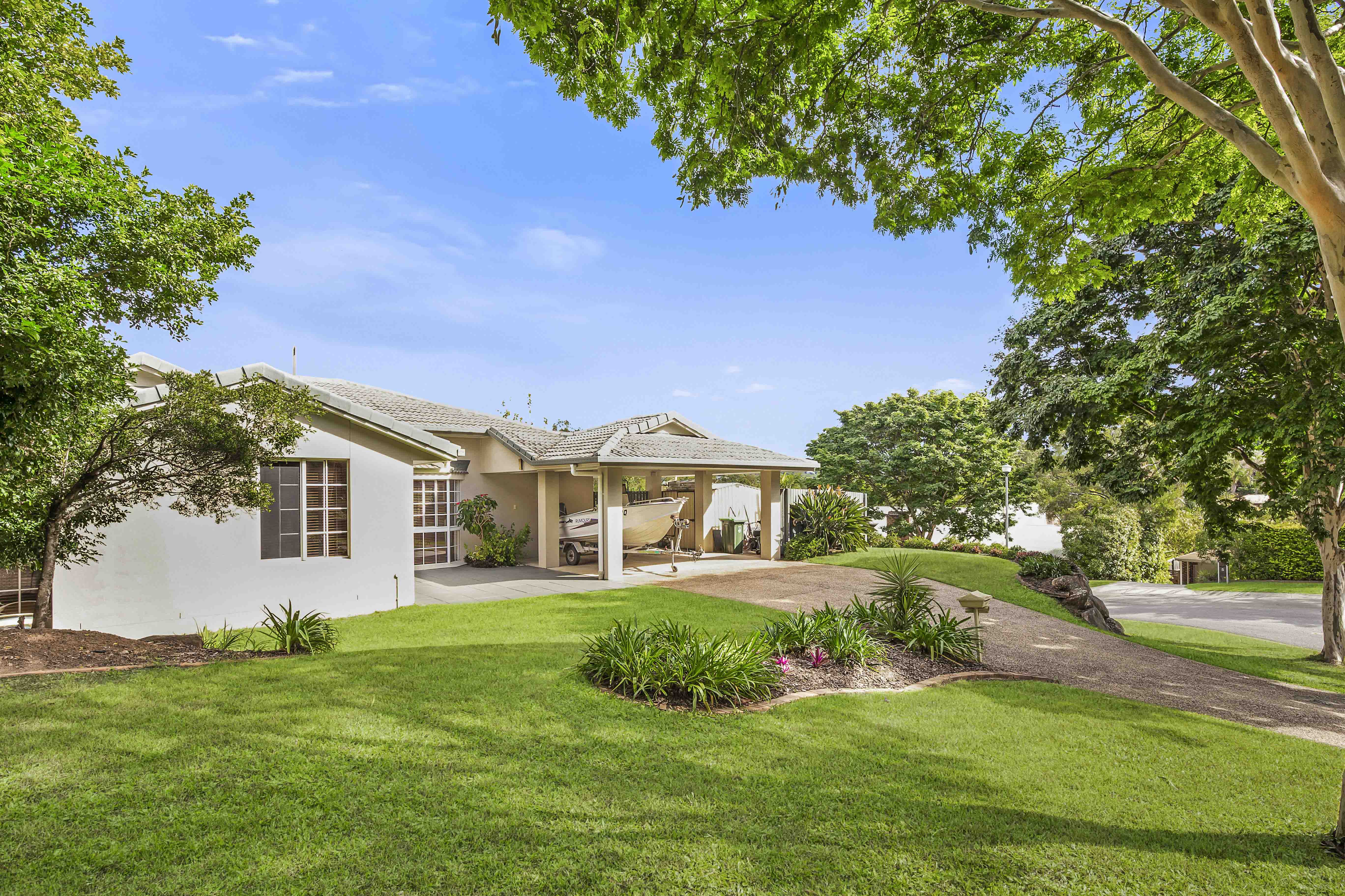 1 Brookvale Close, Kenmore Hills - Image 1
