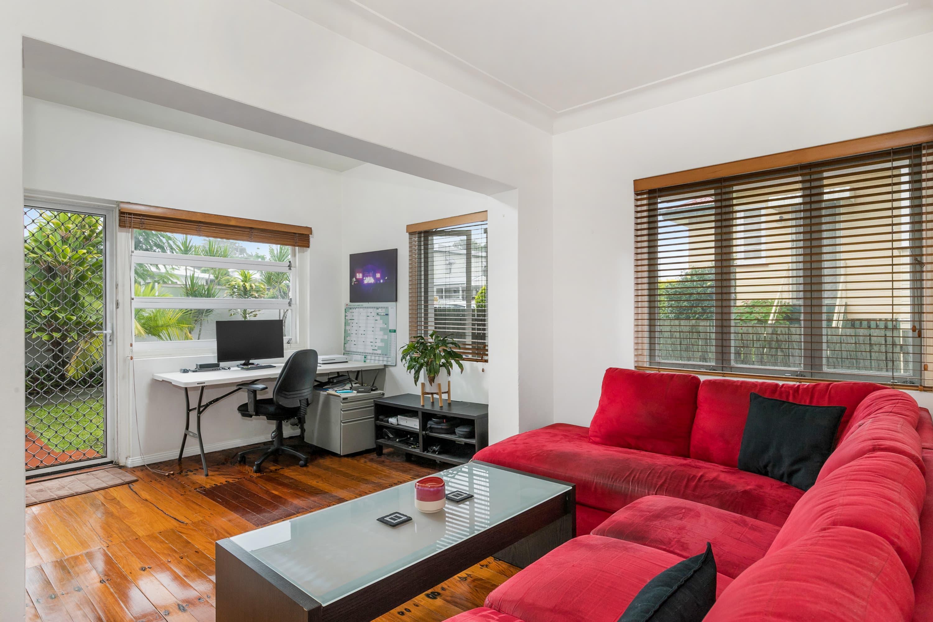 2/63 Pring Street, Hendra - Thumbnail 4