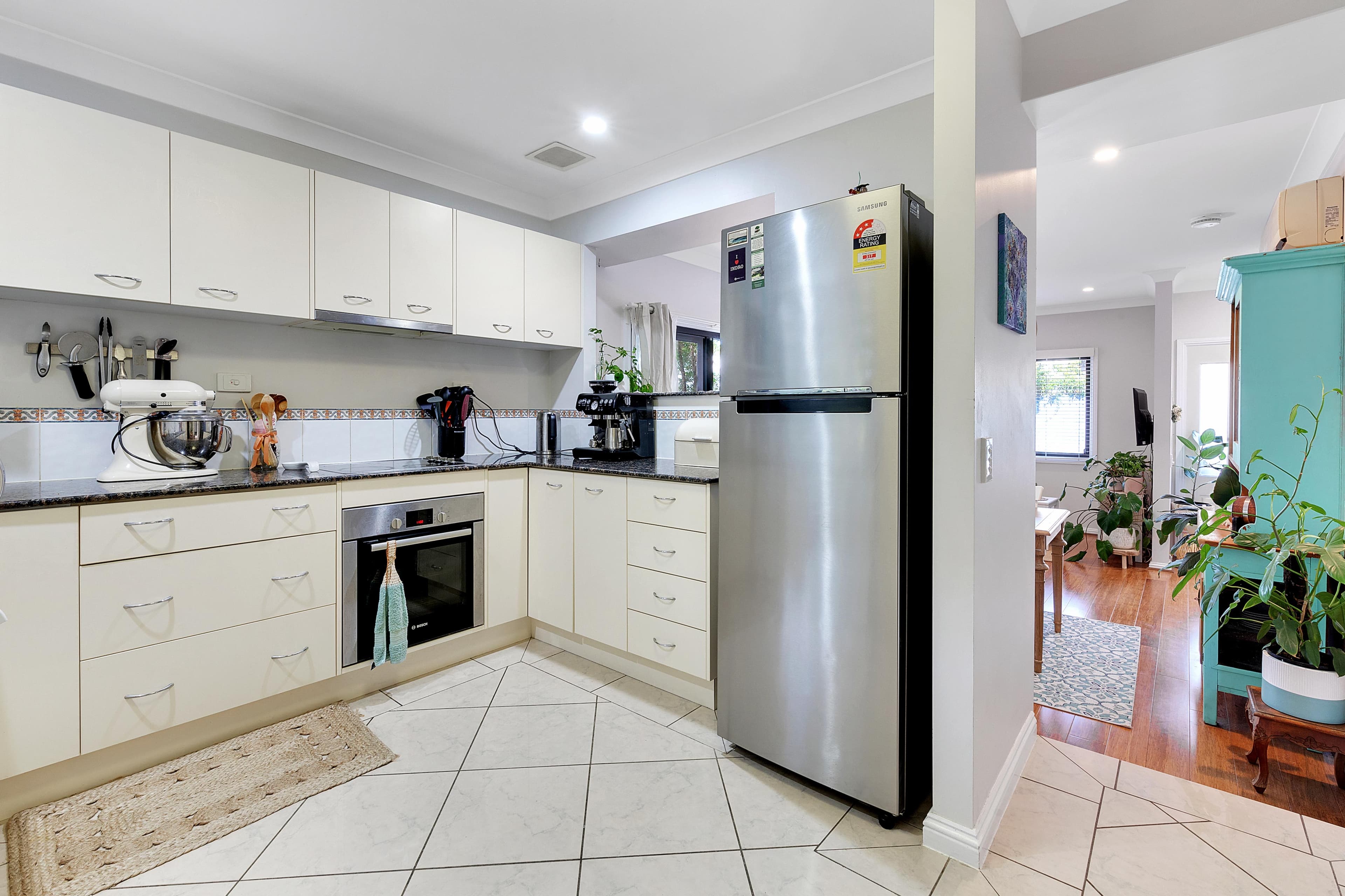 5/10 Greenlaw Street, Indooroopilly - Thumbnail 6