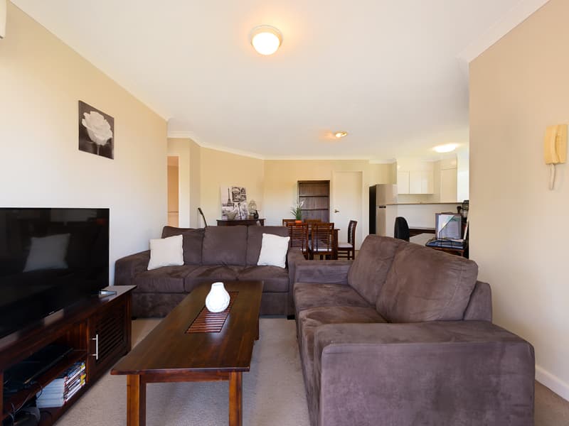 4/1 Hillsdon Road, Taringa - Thumbnail 2