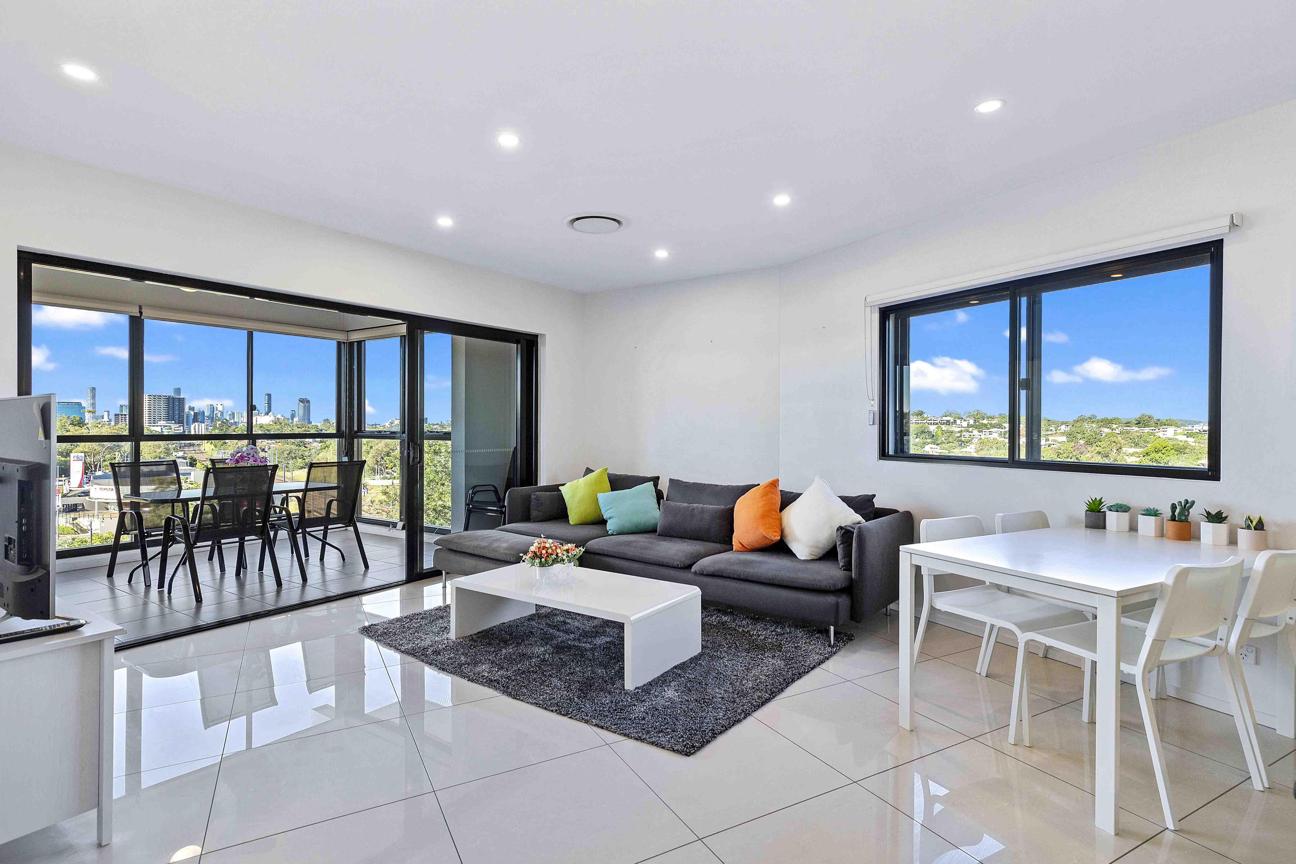 30/3 Harrys Road, Taringa - Image 1