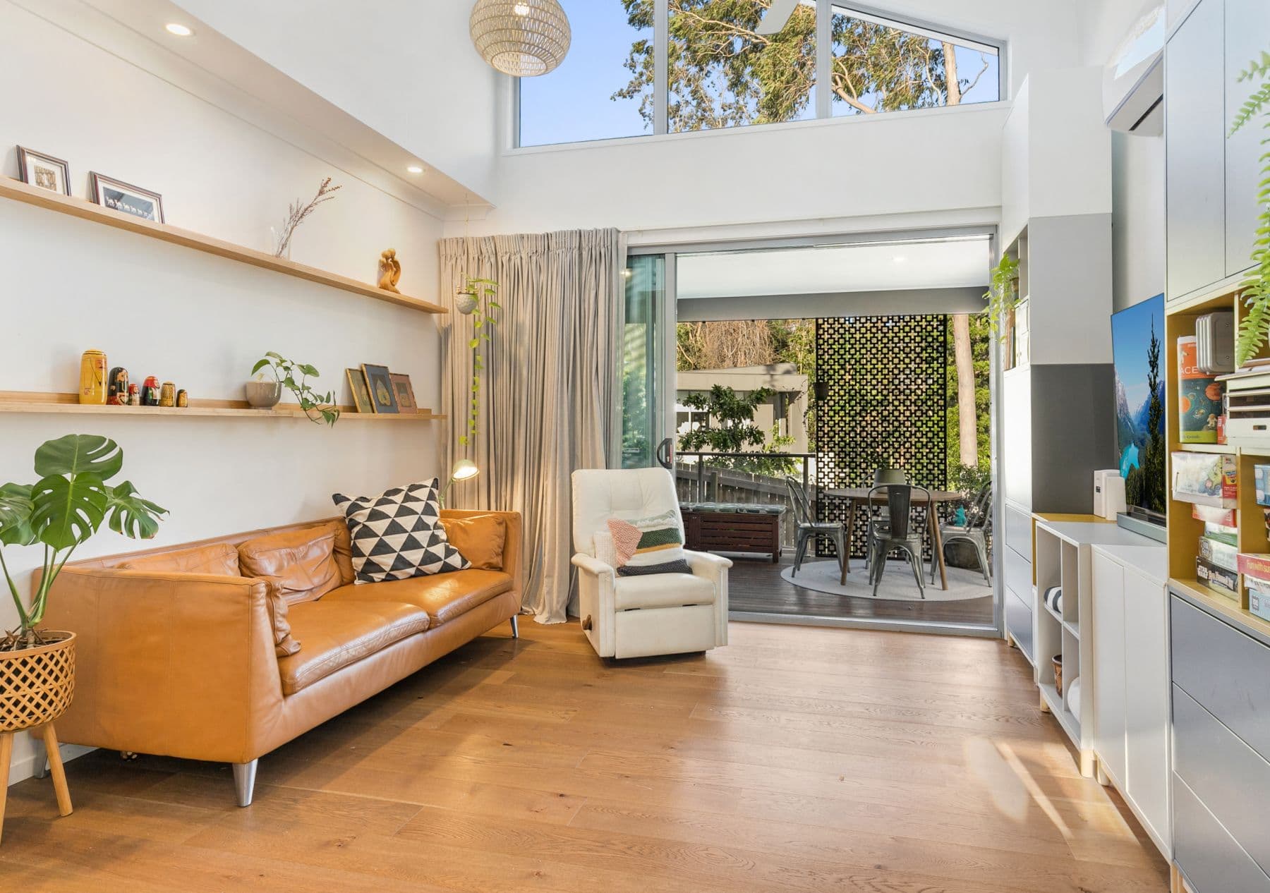 14/45 Kersley Road, Kenmore - Image 1