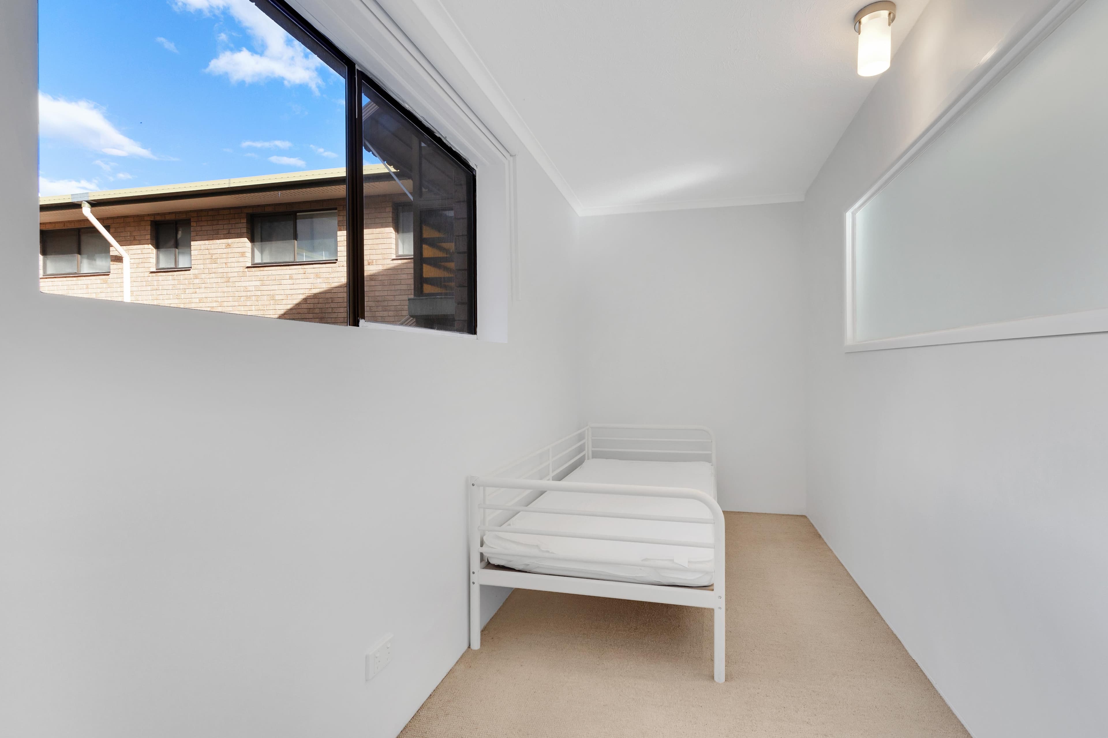 6/150 Clarence Road, Indooroopilly - Thumbnail 8