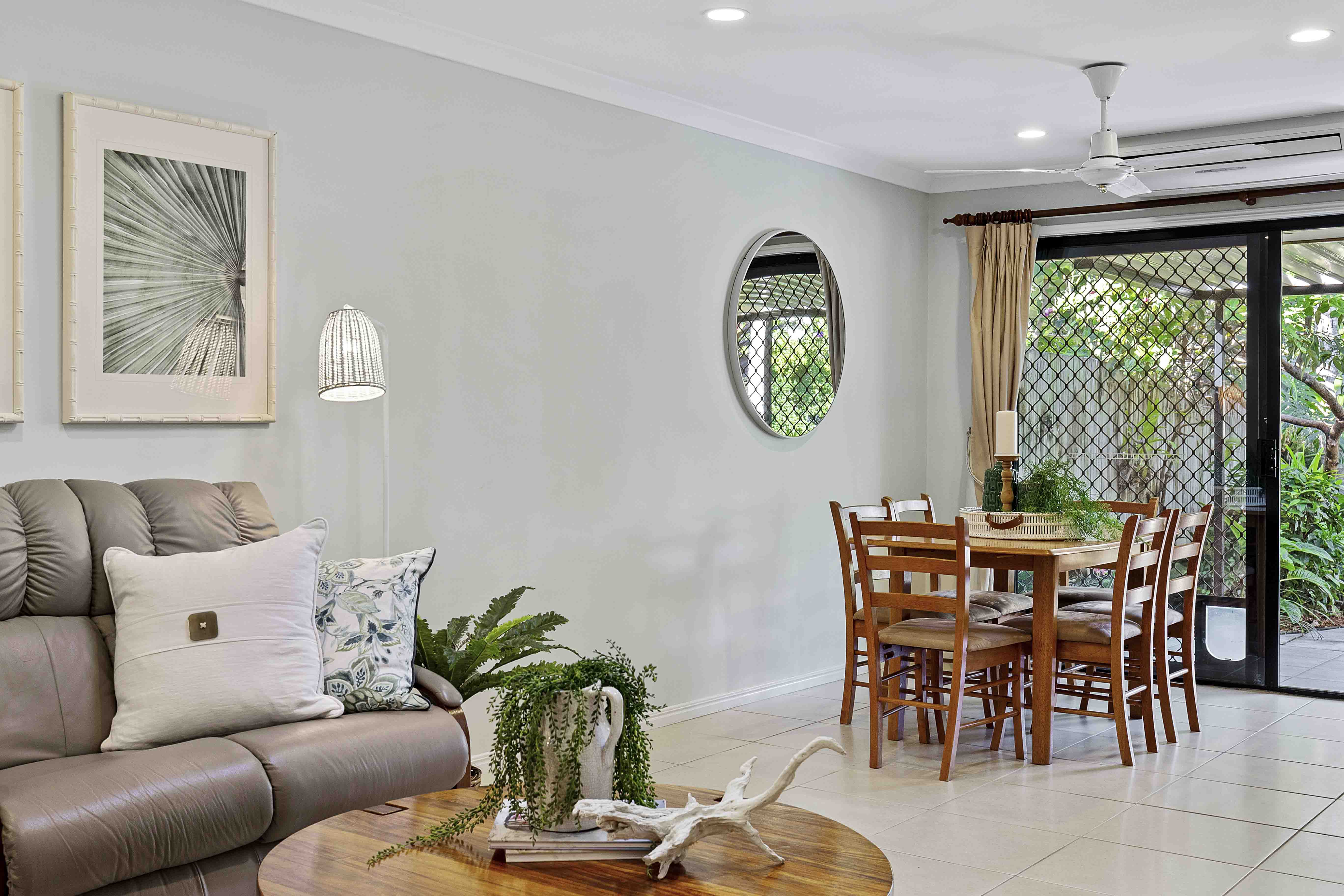 11/316 Long Street E..., Graceville - Thumbnail 5