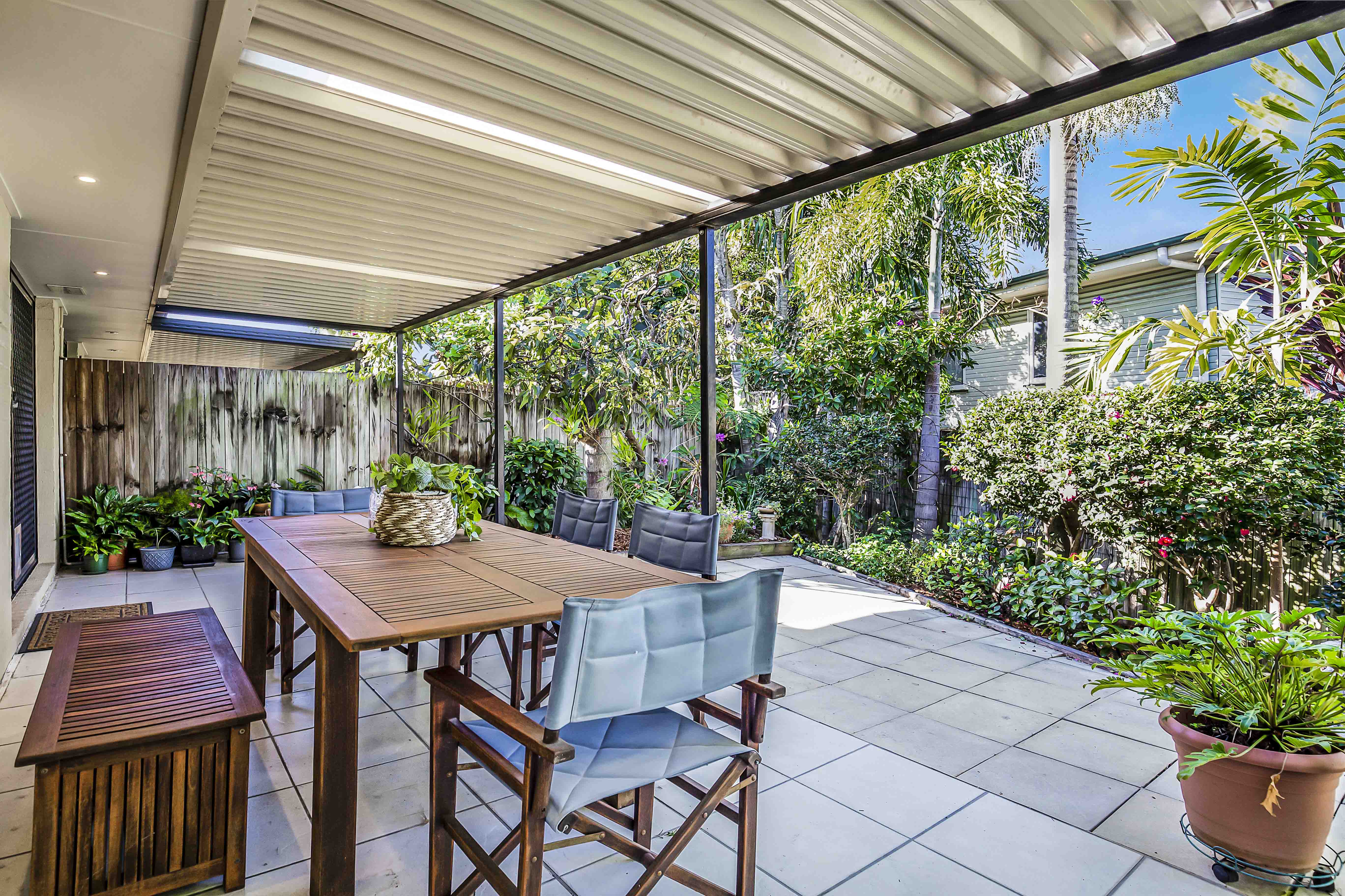 11/316 Long Street E..., Graceville - Thumbnail 2