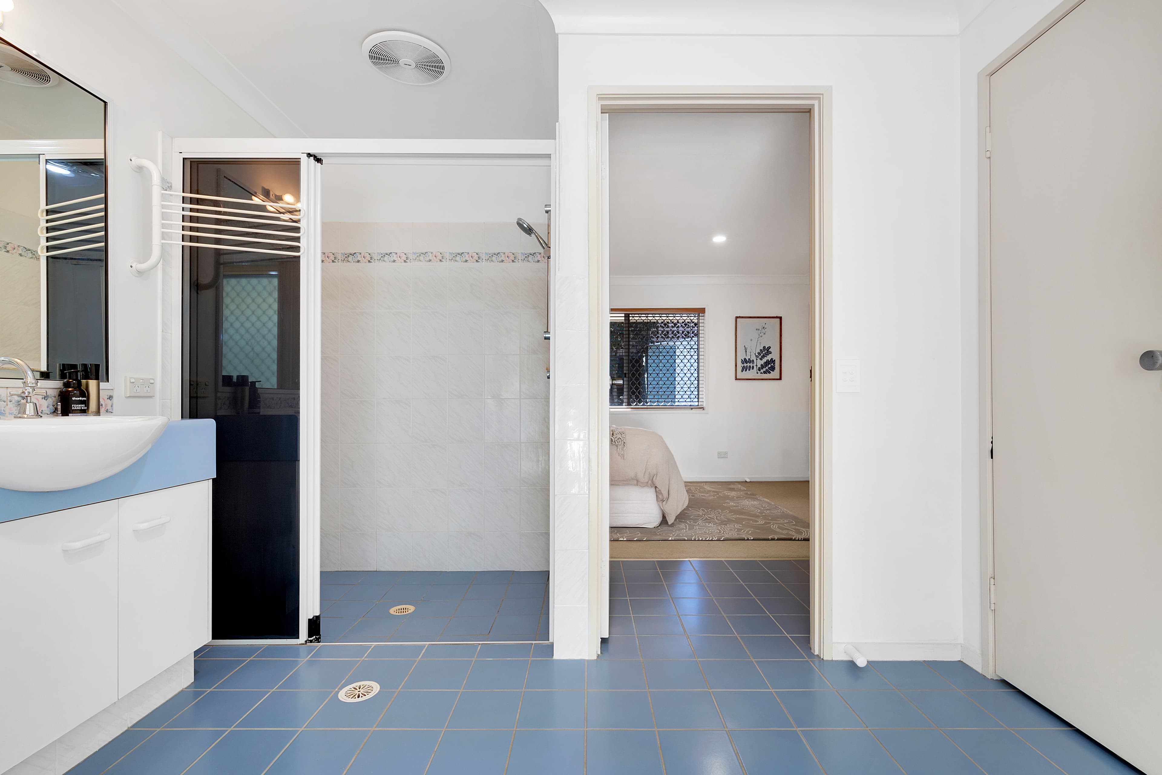 9 Lant Street, Chapel Hill - Thumbnail 7