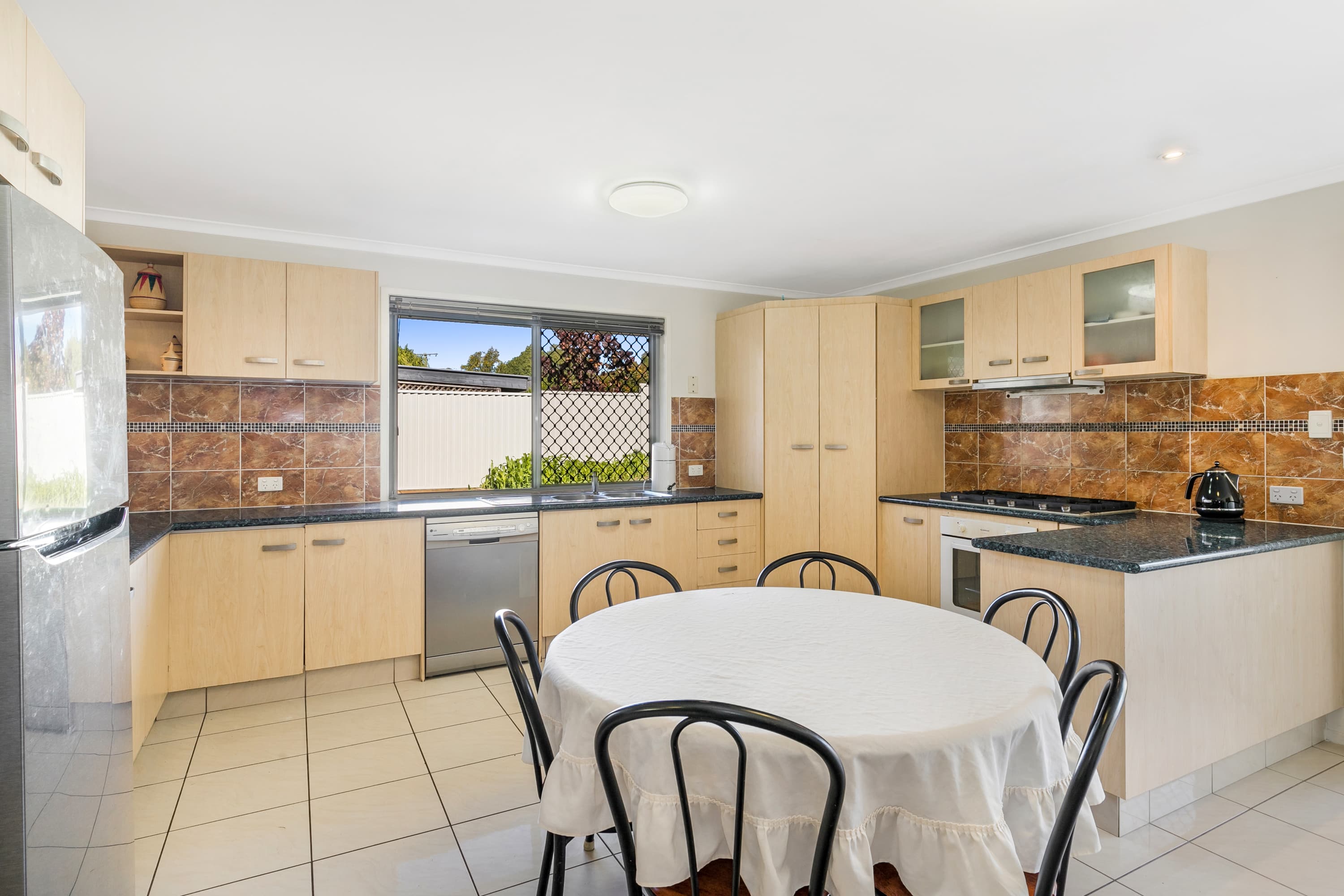 6 Penfold Street, Hillcrest - Thumbnail 2