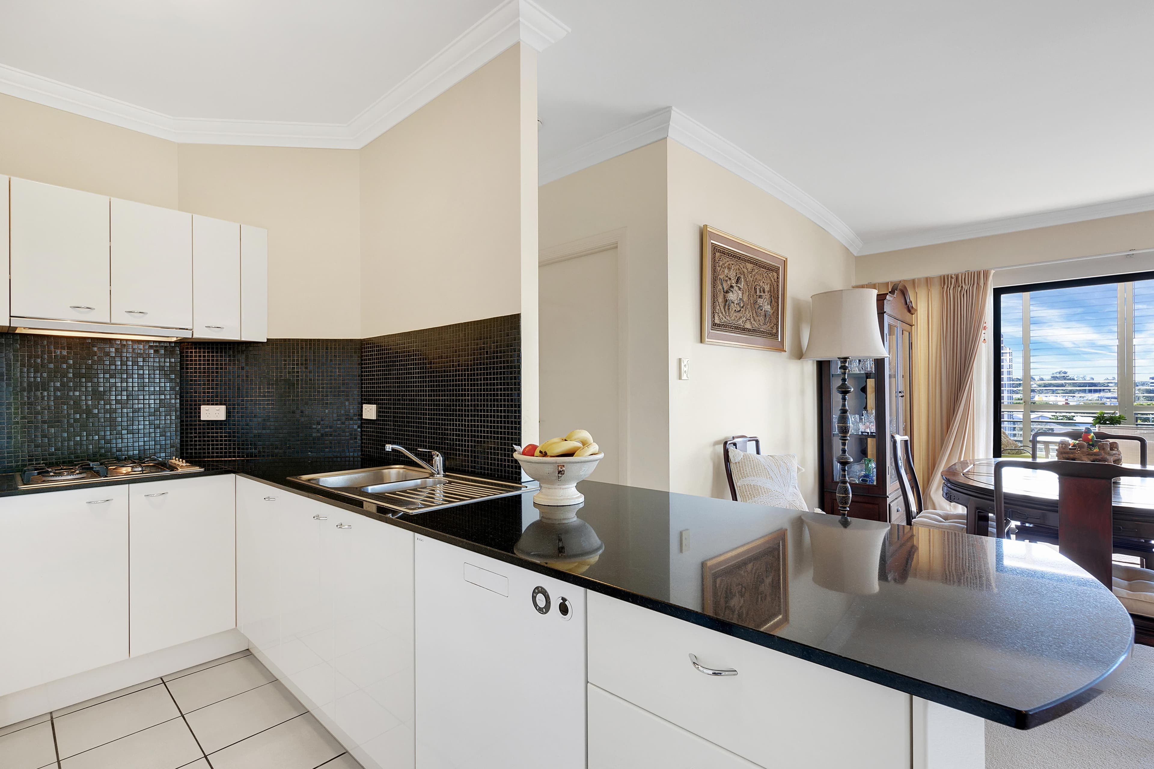 27/11 Grosvenor Road, Indooroopilly - Thumbnail 5