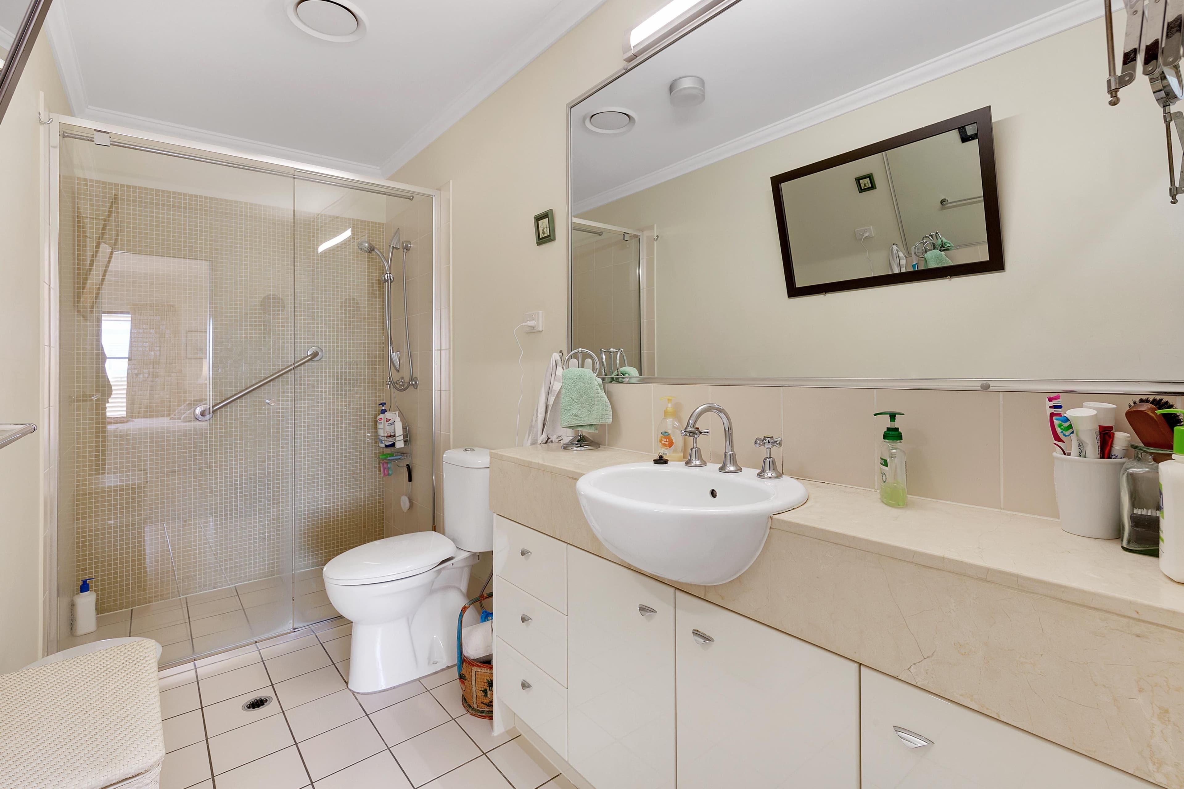 27/11 Grosvenor Road, Indooroopilly - Thumbnail 8