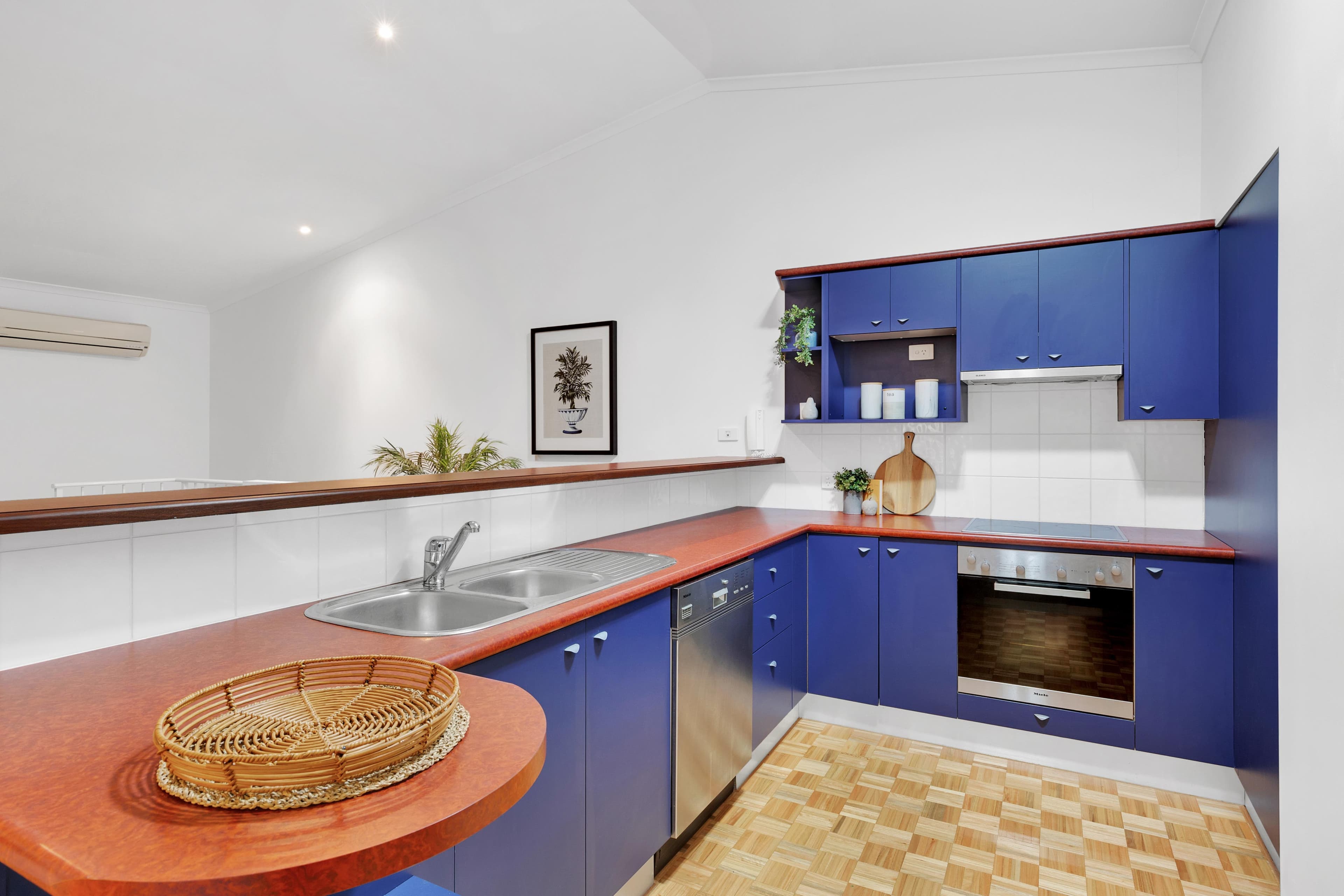 11/77-81 Fairley  St..., Indooroopilly - Thumbnail 7
