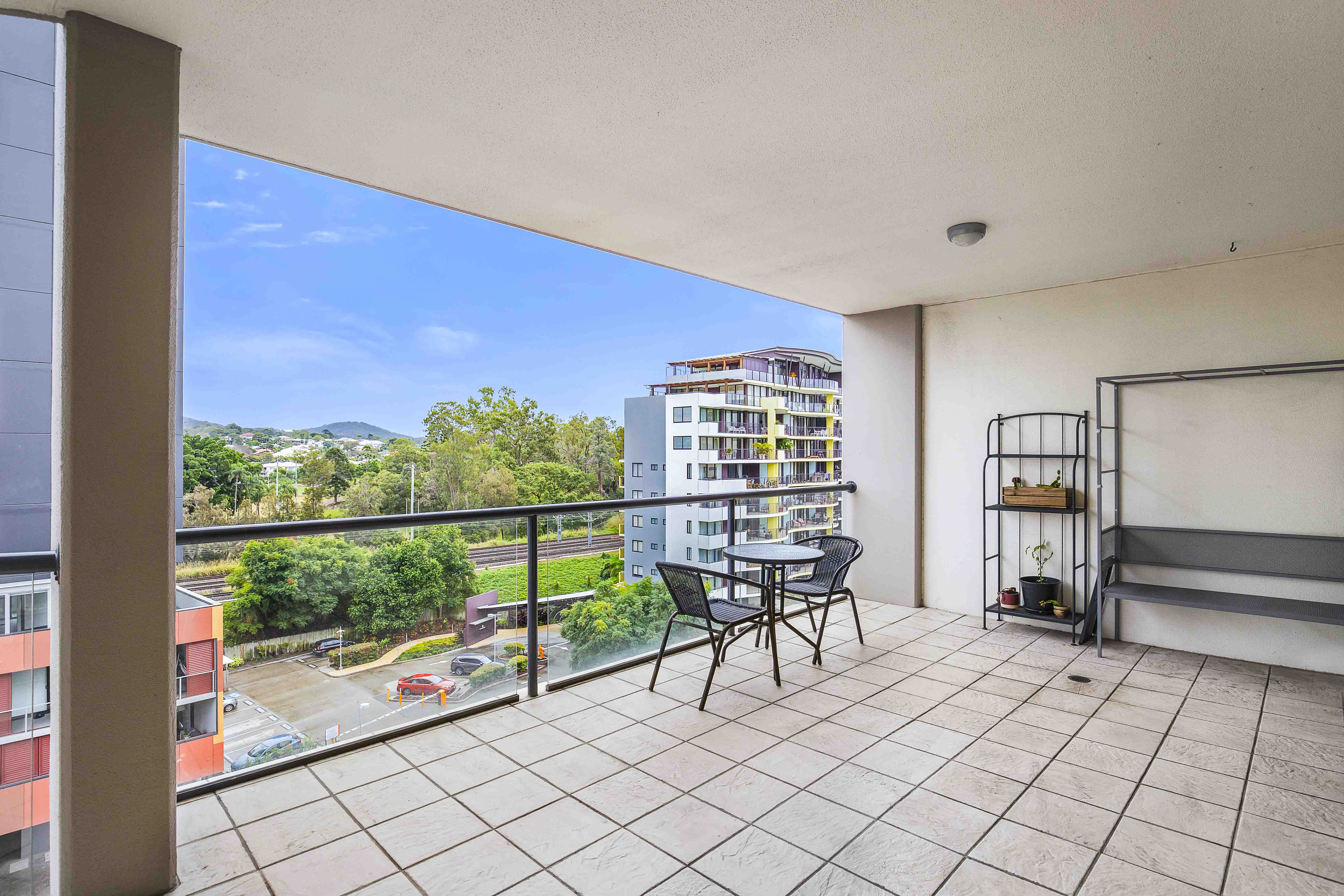 162/7 Land Street, Toowong - Thumbnail 2