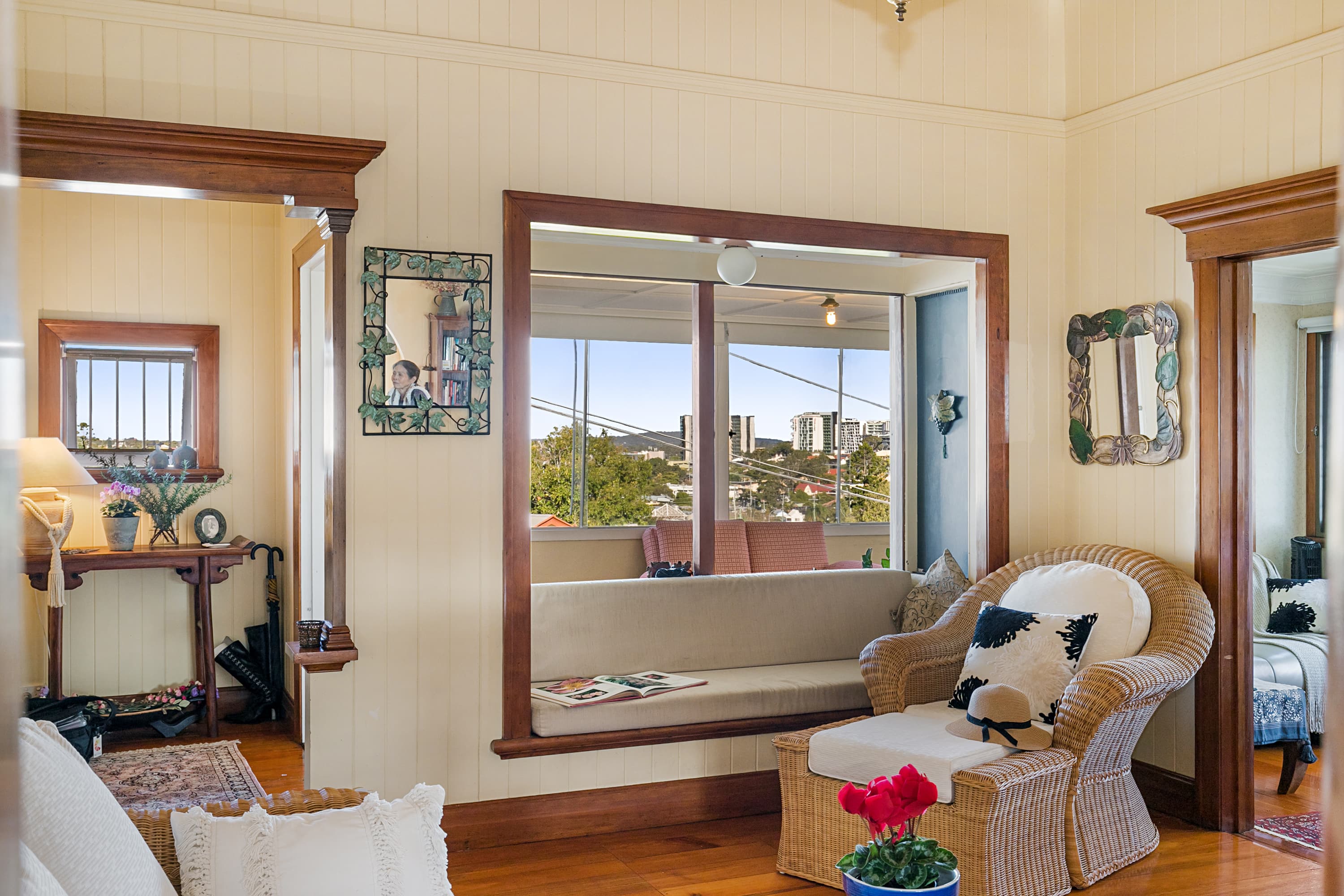 32 Gregory Street, Toowong - Thumbnail 2