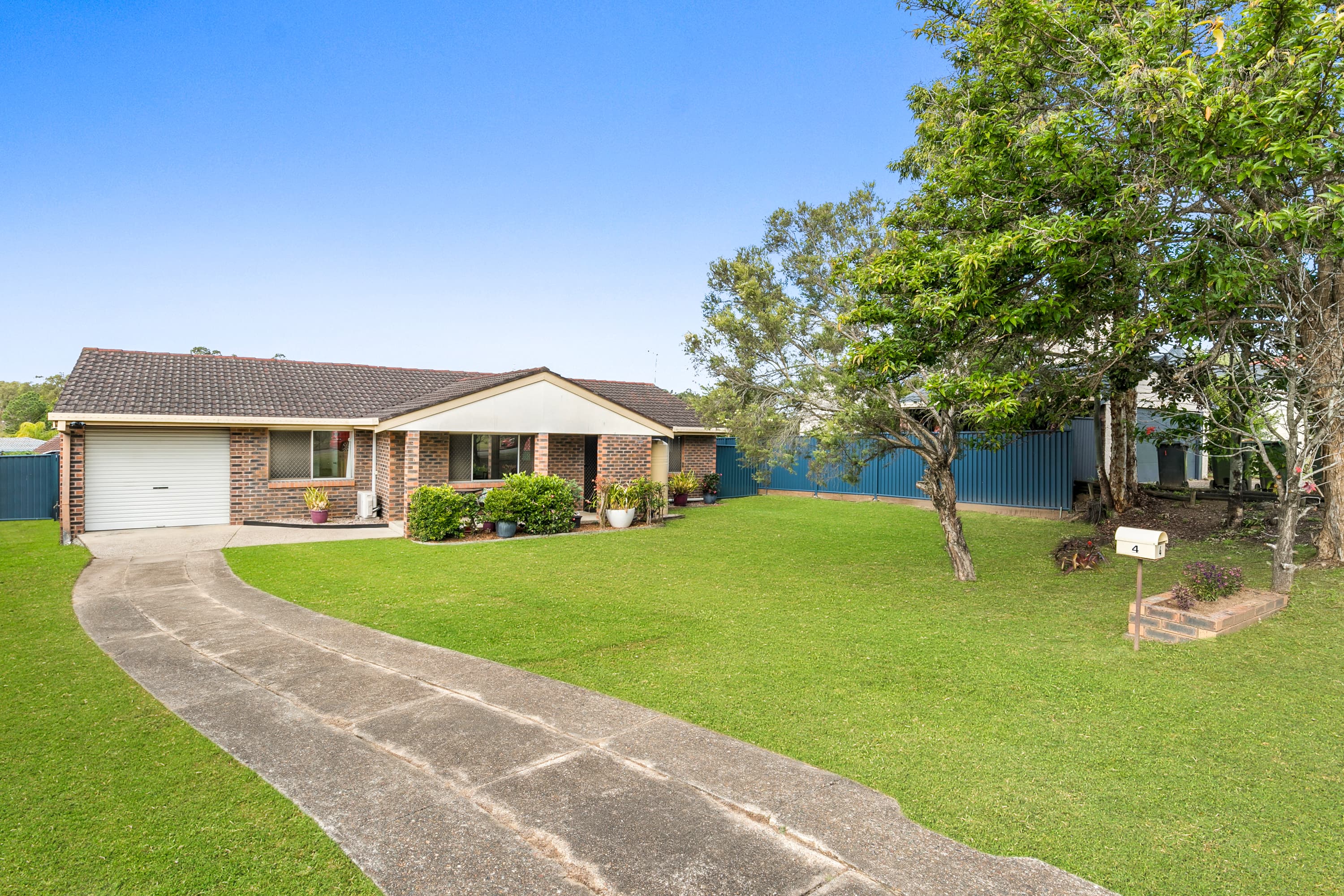 4 Poseidon Crescent, Jamboree Heights - Image 1