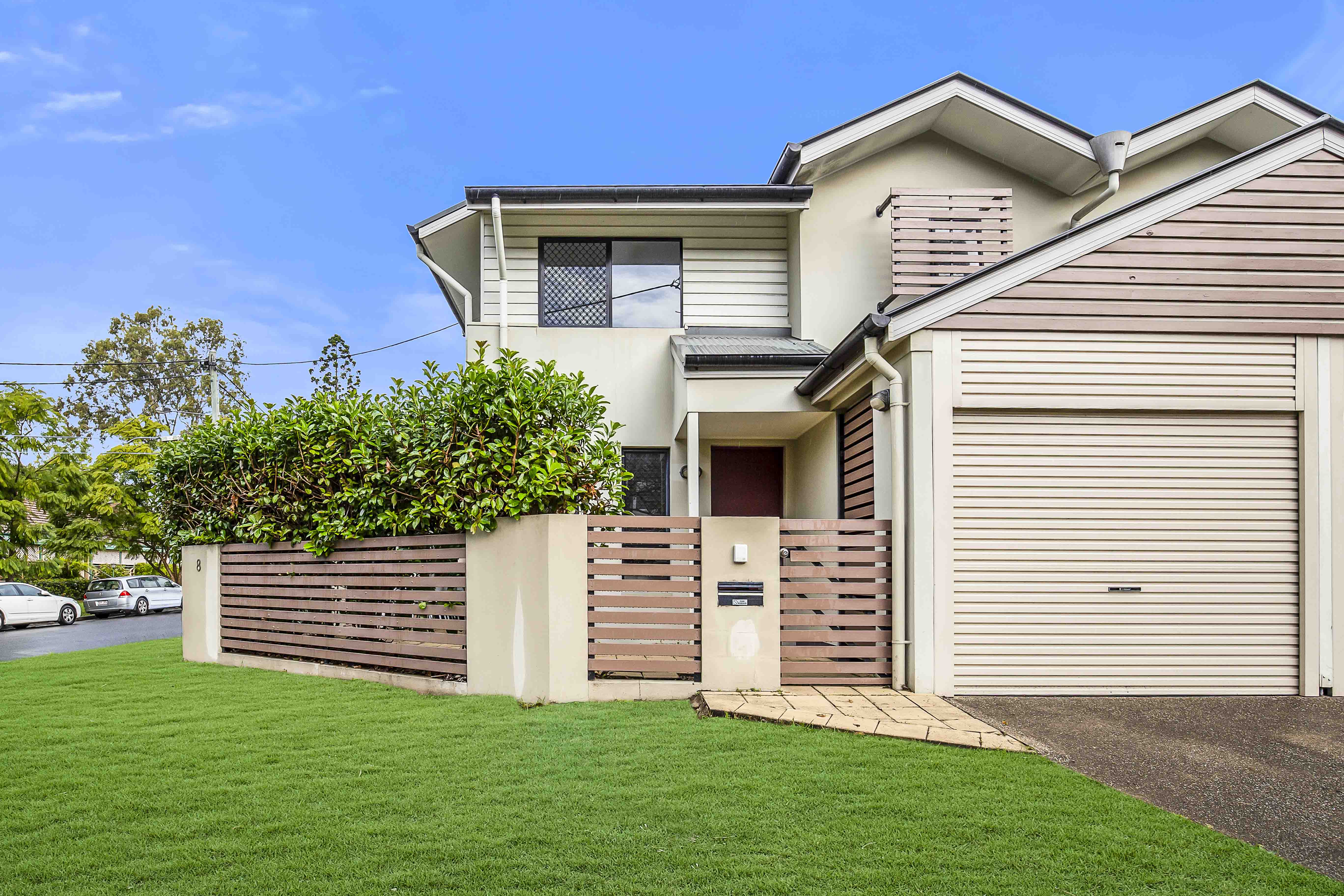 1/8 Campus Street, Indooroopilly - Image 1