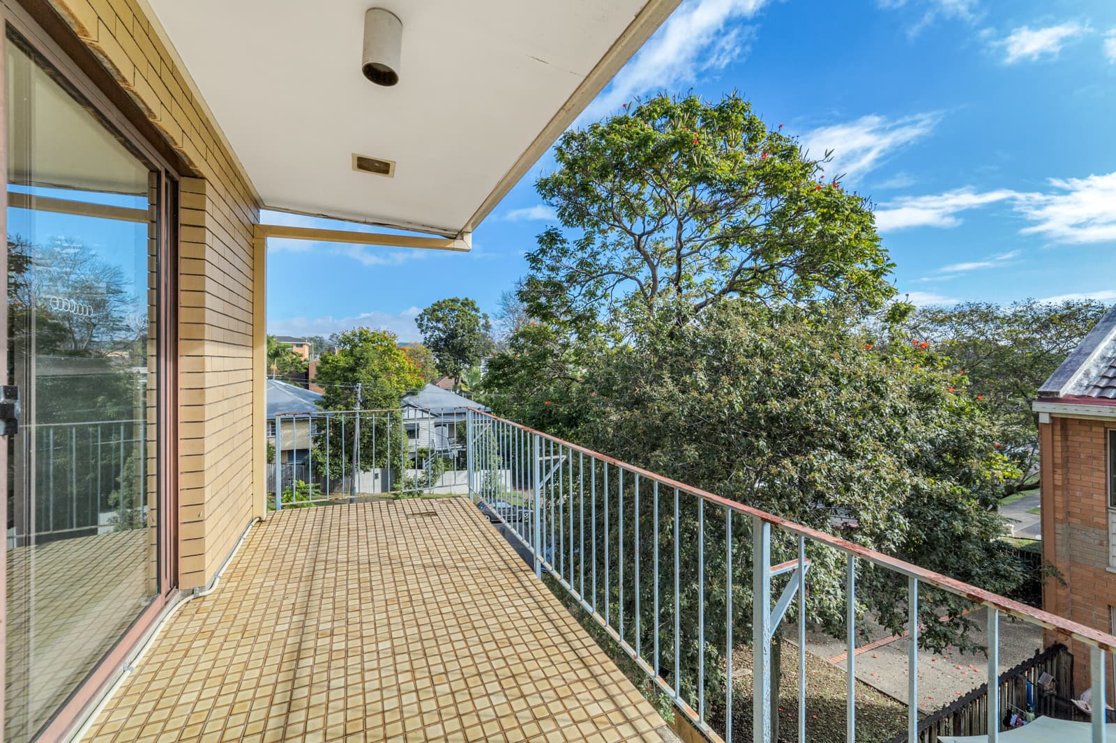 4/66 Mitre Street, St Lucia - Thumbnail 3