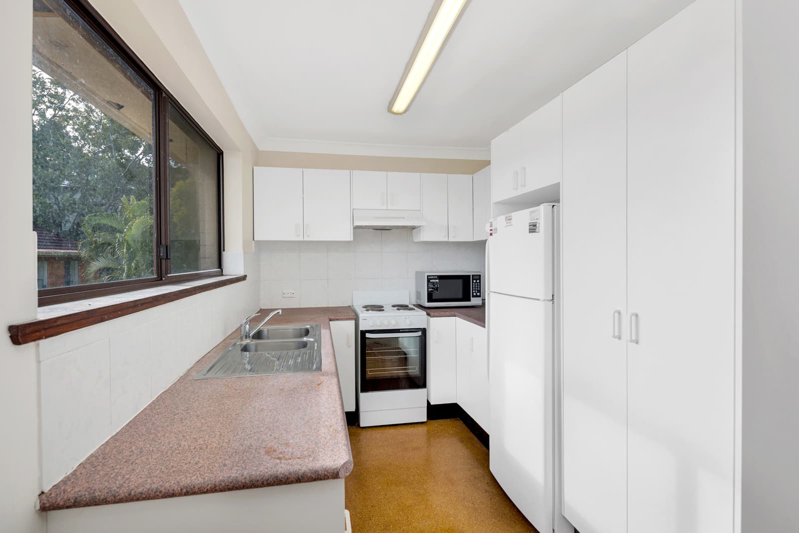 4/66 Mitre Street, St Lucia - Thumbnail 4