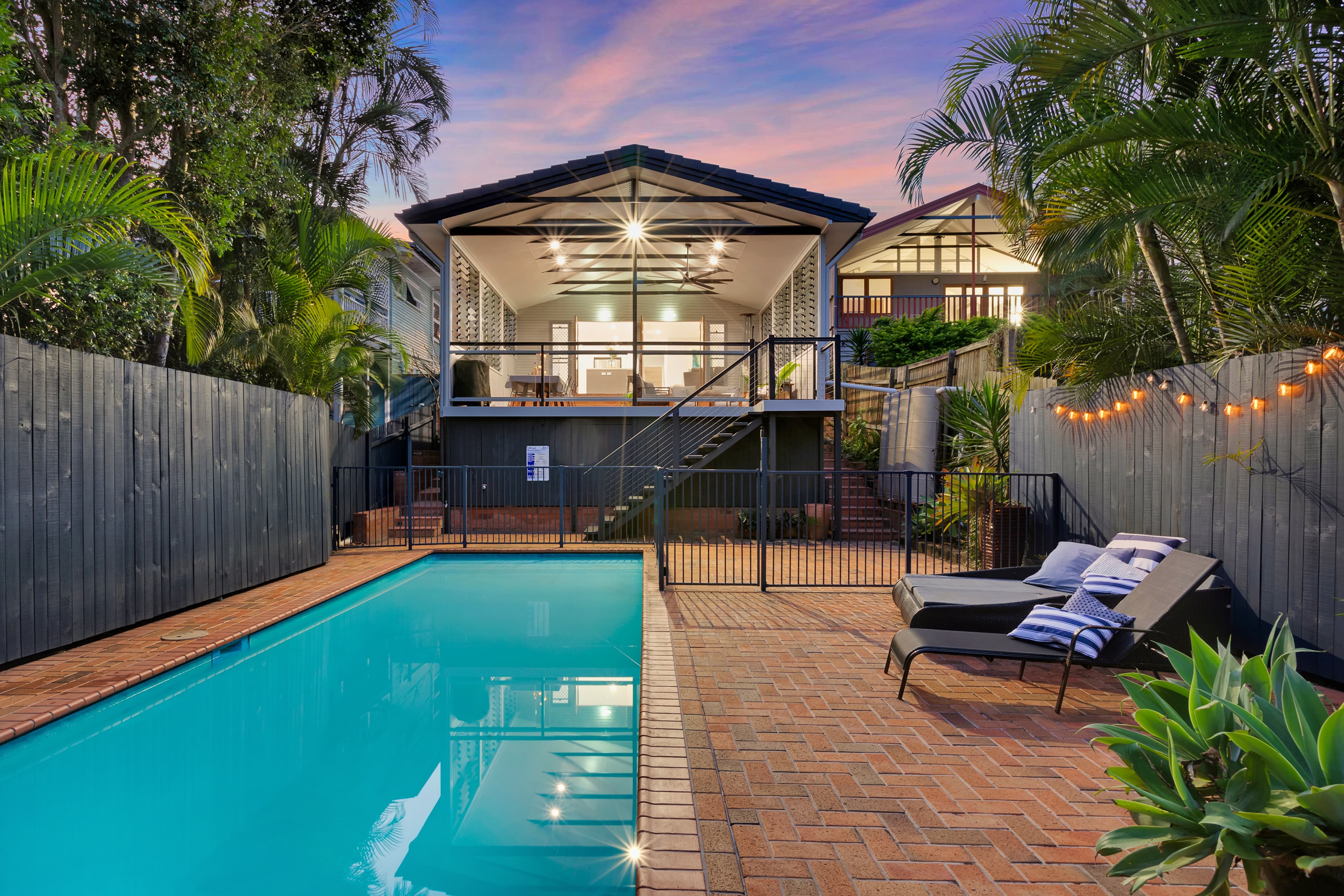 46 Henry Street, Chapel Hill - Image 1