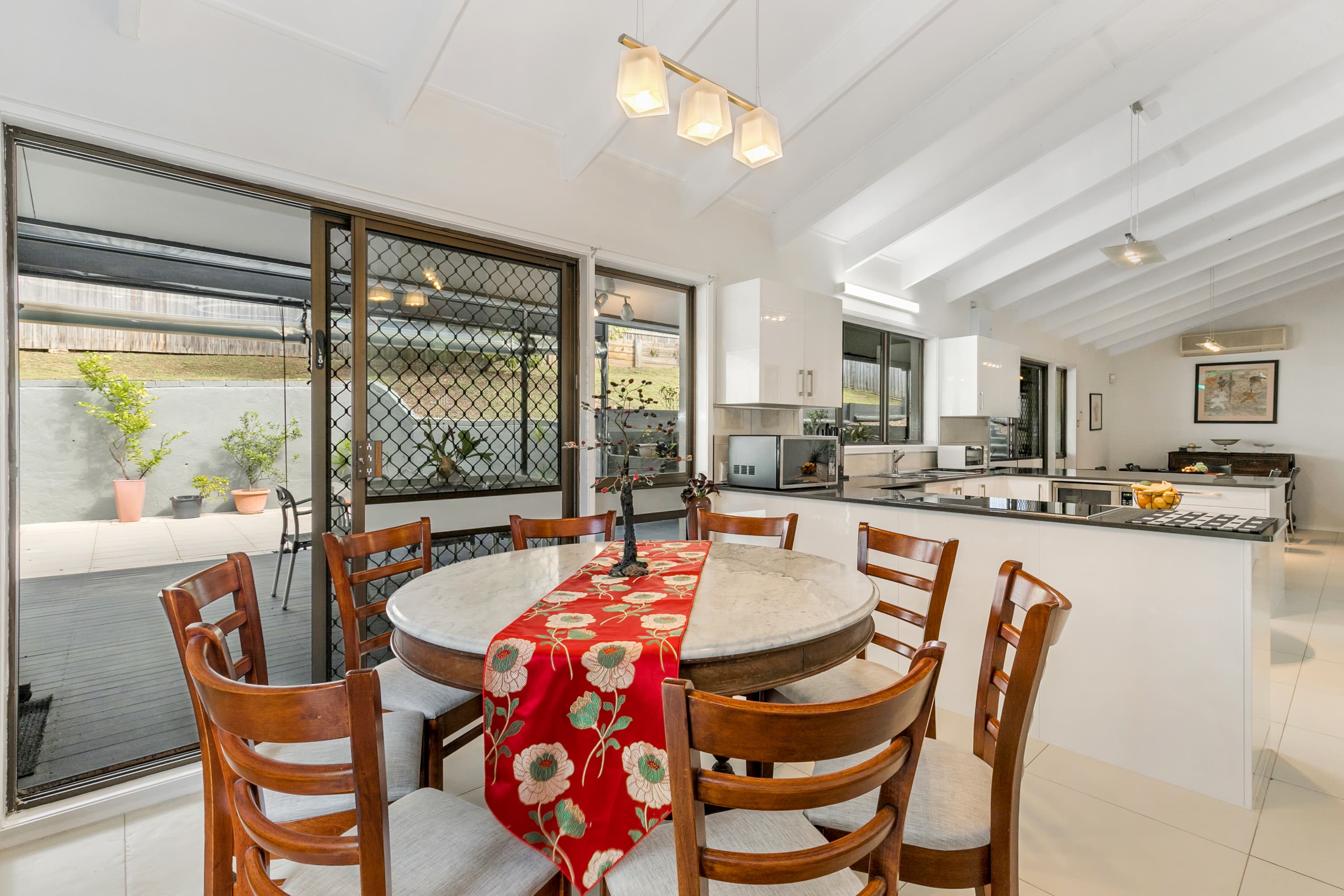 16 Struan Street, Chapel Hill - Thumbnail 4