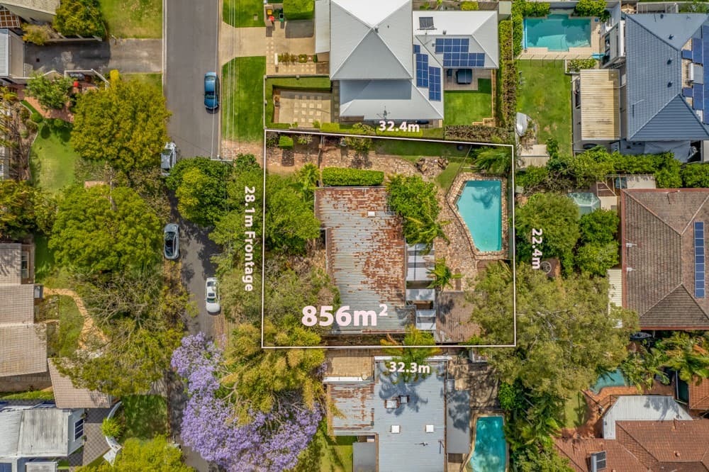 35 Botticelli Street, Fig Tree Pocket - Image 1