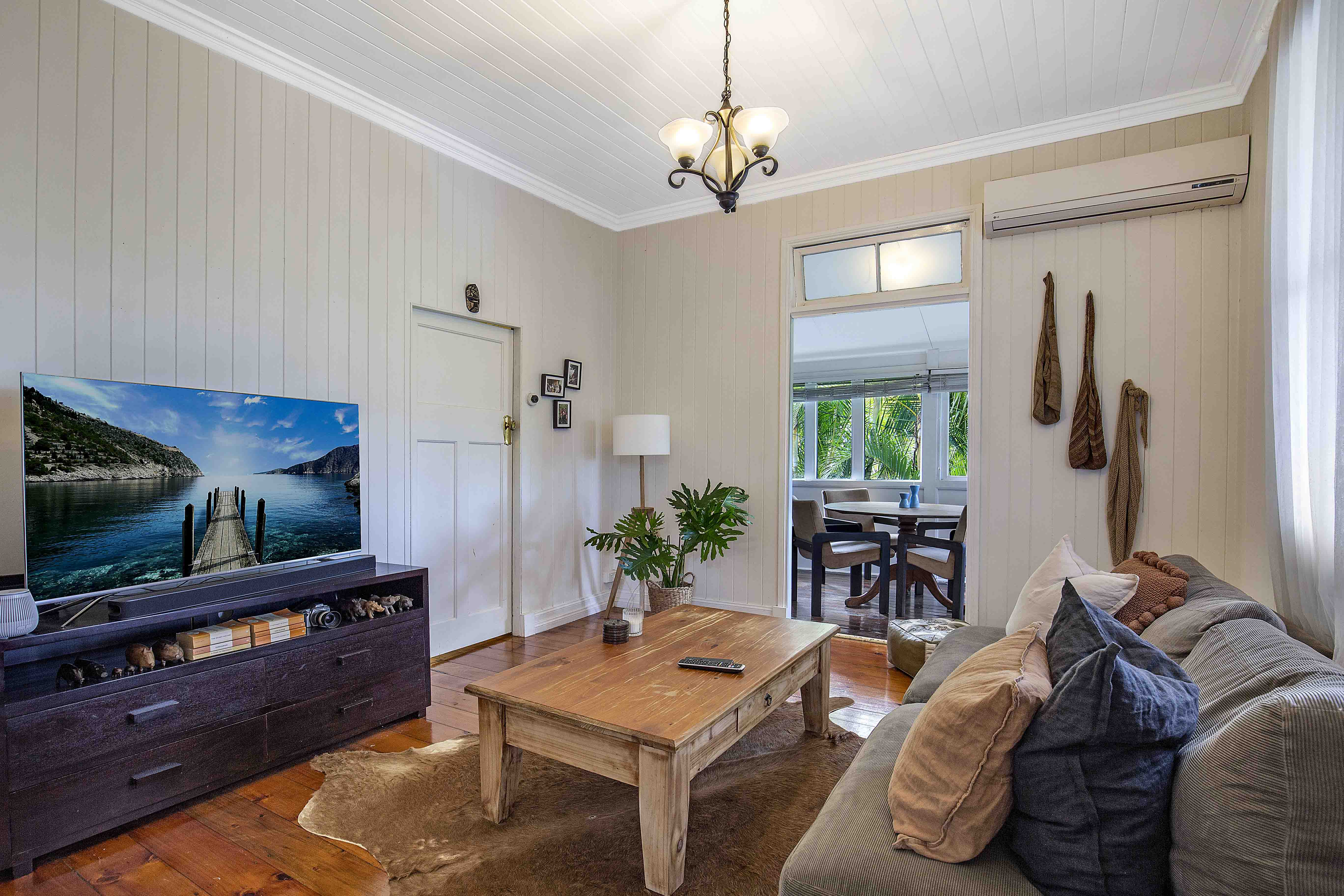 27 Kaye Street, Bardon - Thumbnail 2