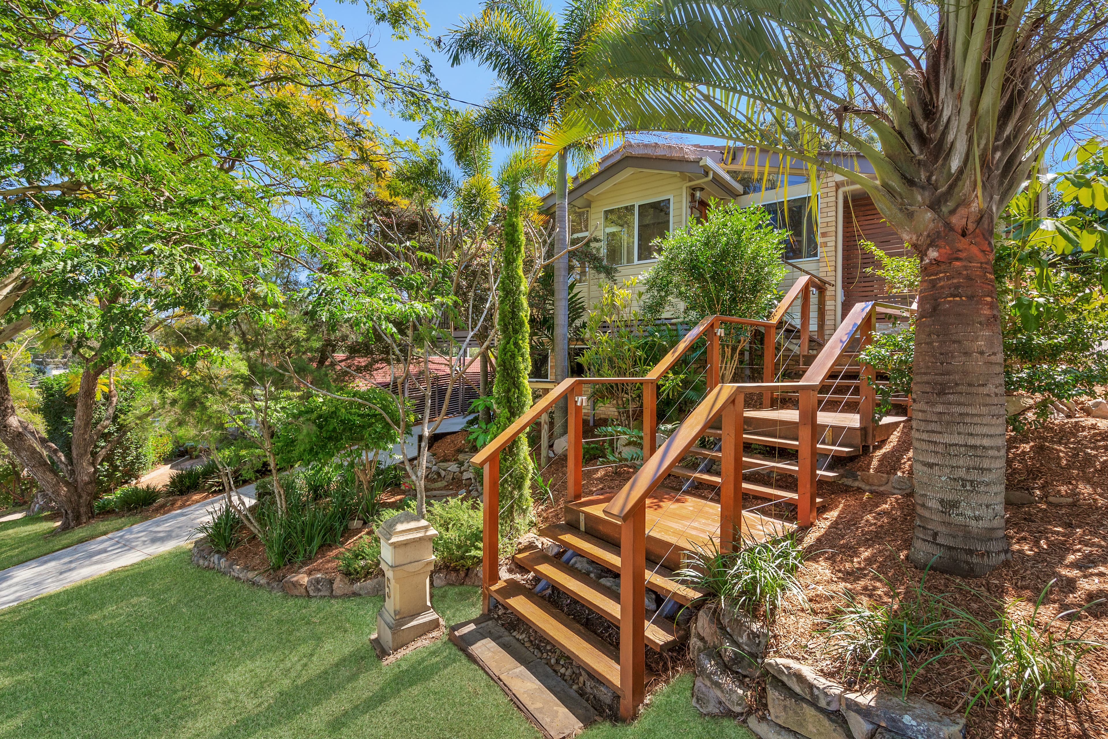 5 Merrilyn Street, Chapel Hill - Image 1