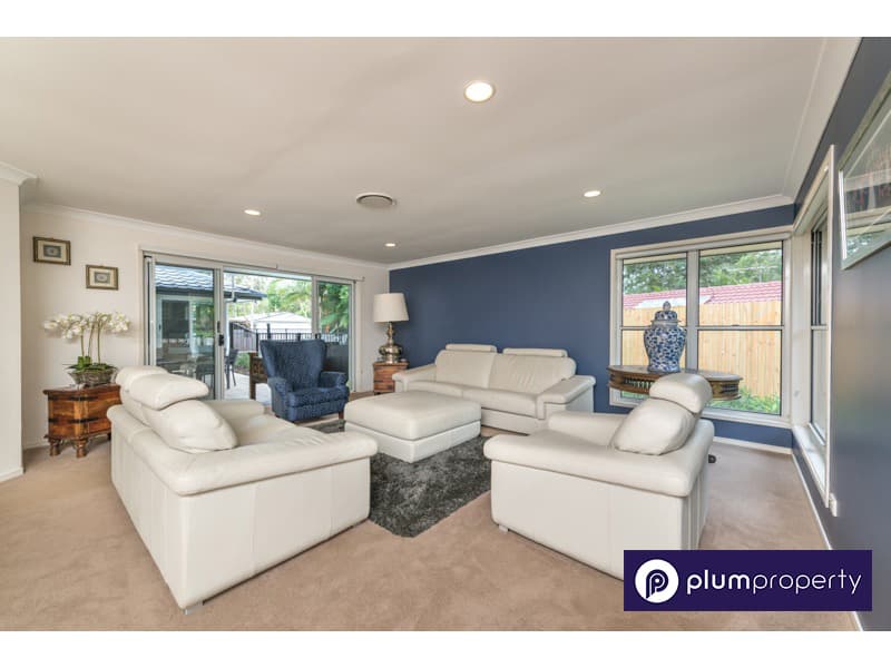 66 Hakea Crescent, Chapel Hill - Thumbnail 5