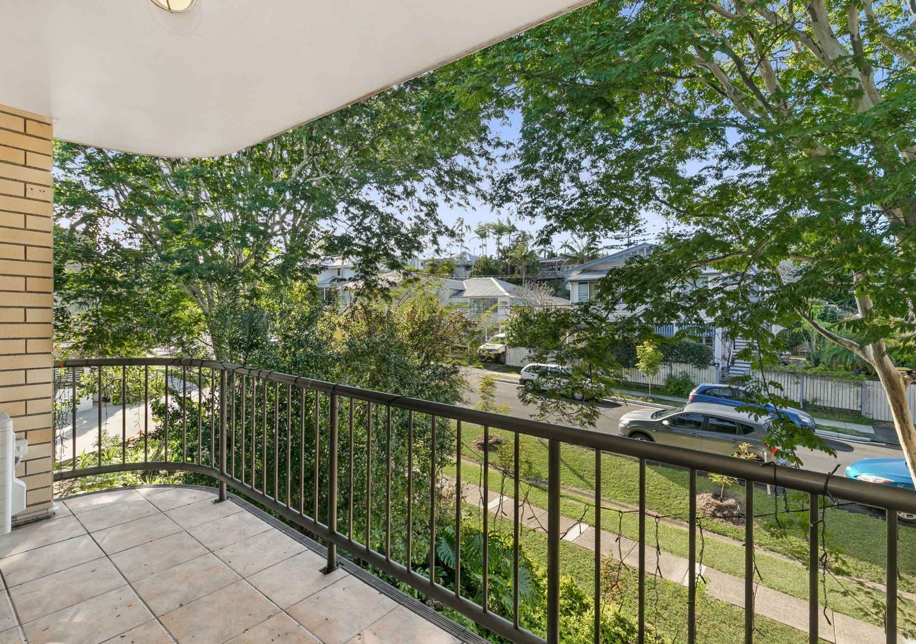 6/47 Miskin Street, Toowong - Thumbnail 2