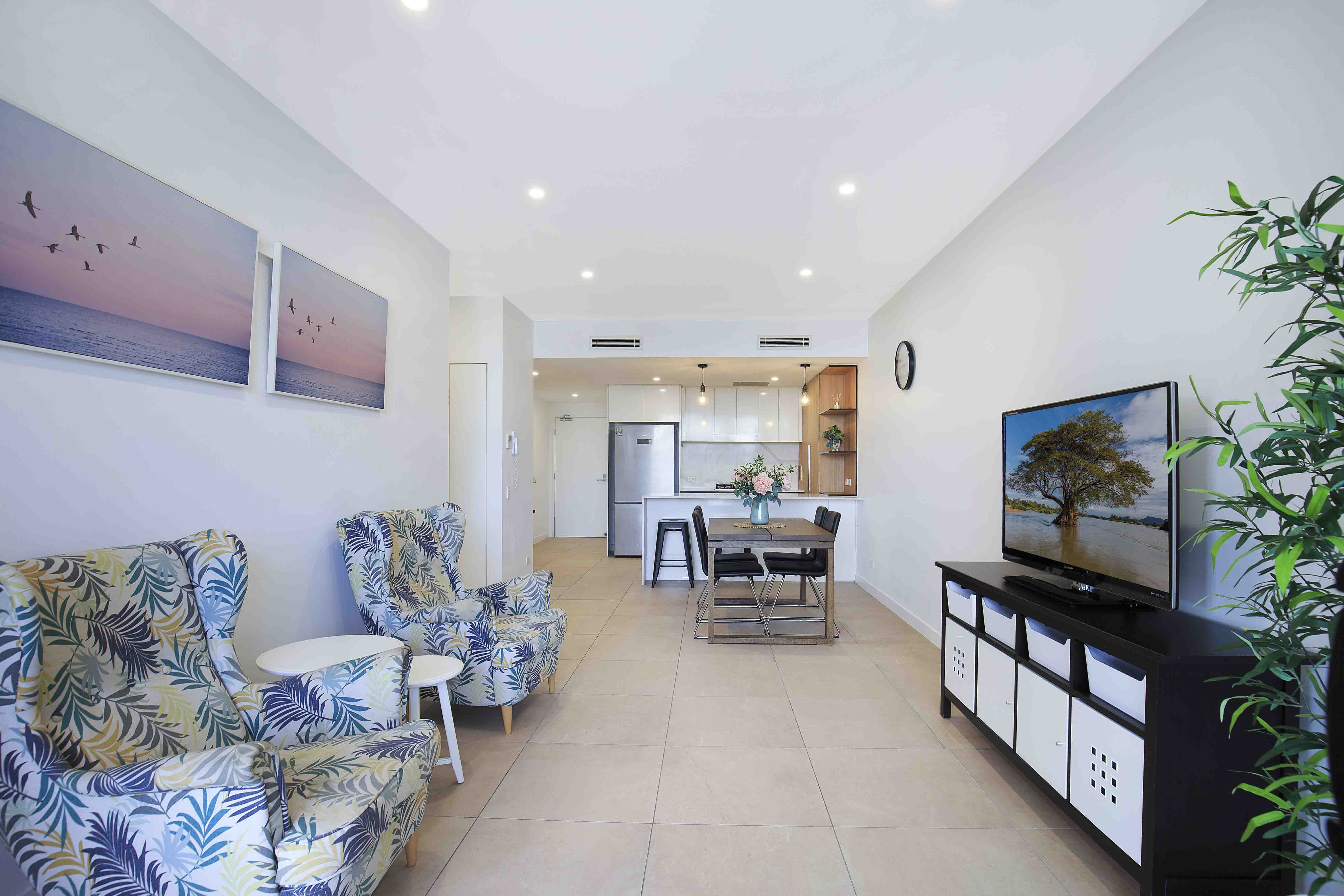 709/24 Augustus Stre..., Toowong - Thumbnail 4