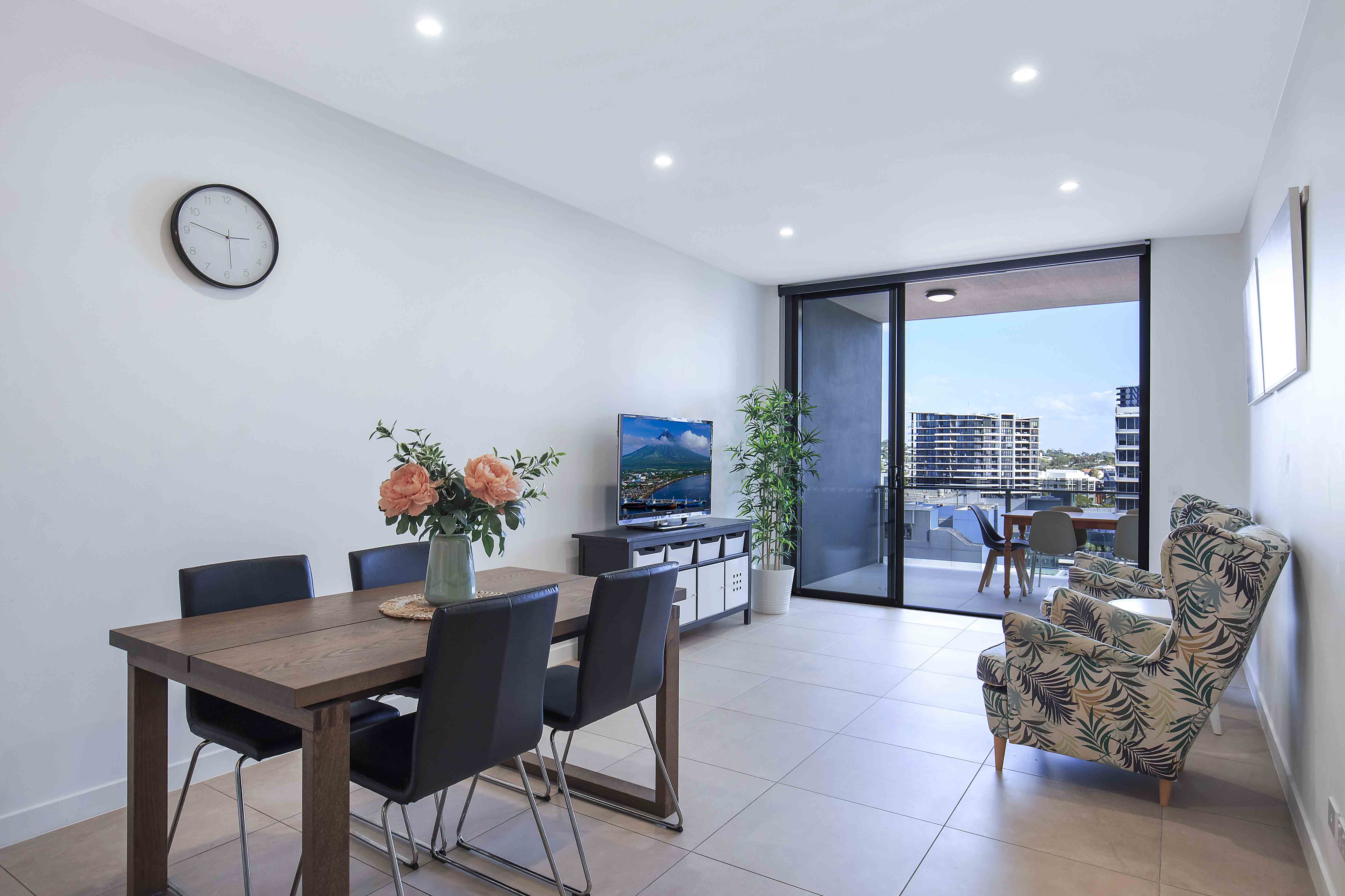 709/24 Augustus Stre..., Toowong - Thumbnail 2