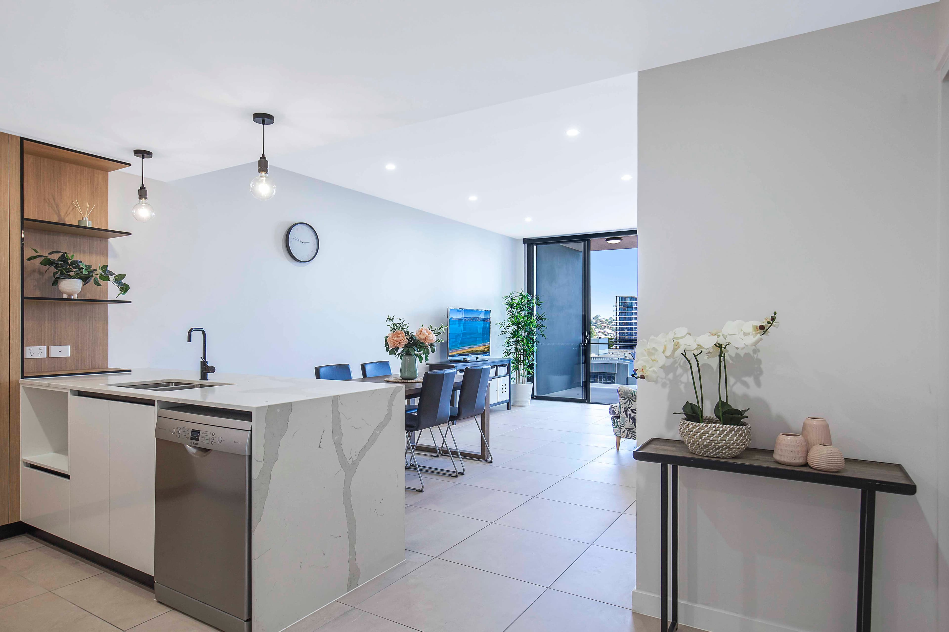 709/24 Augustus Stre..., Toowong - Thumbnail 3