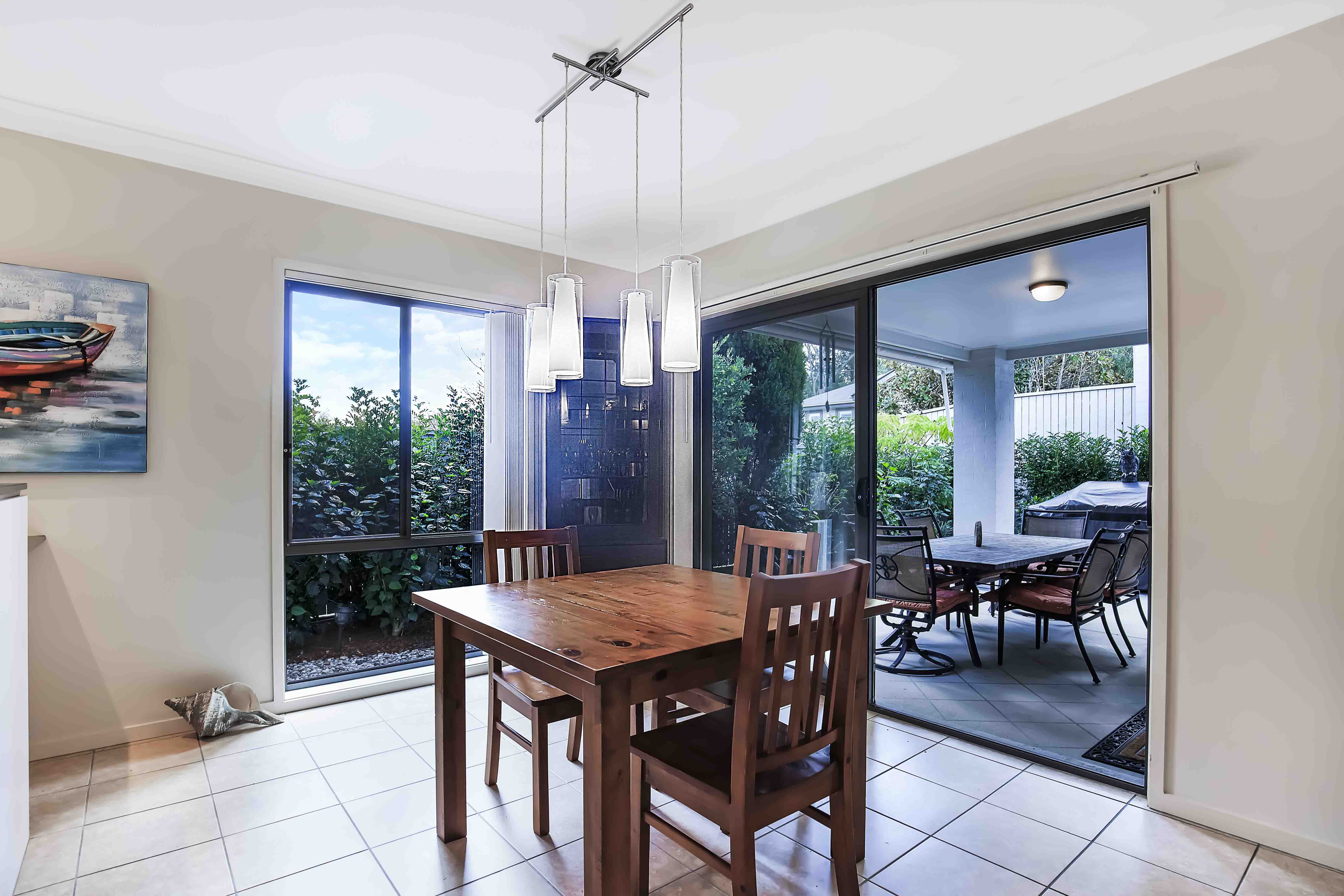 6 Greenway Circuit, Mount Ommaney - Thumbnail 6