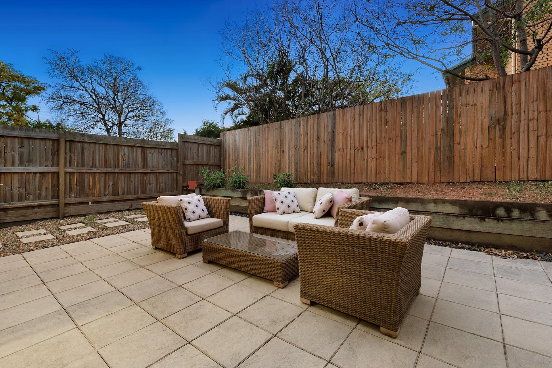 1/57 Coonan Street, Indooroopilly - Thumbnail 4