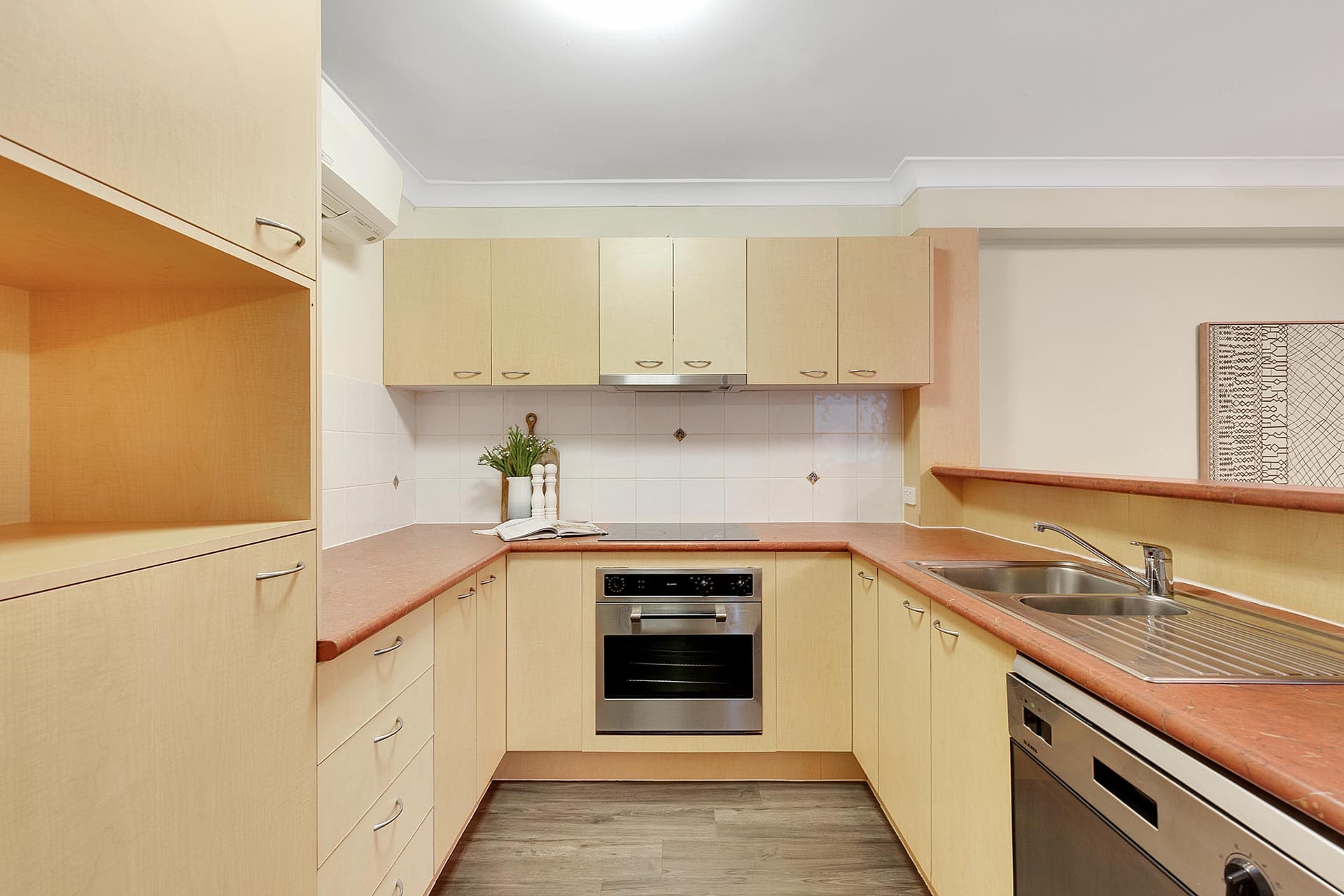 1/57 Coonan Street, Indooroopilly - Thumbnail 5