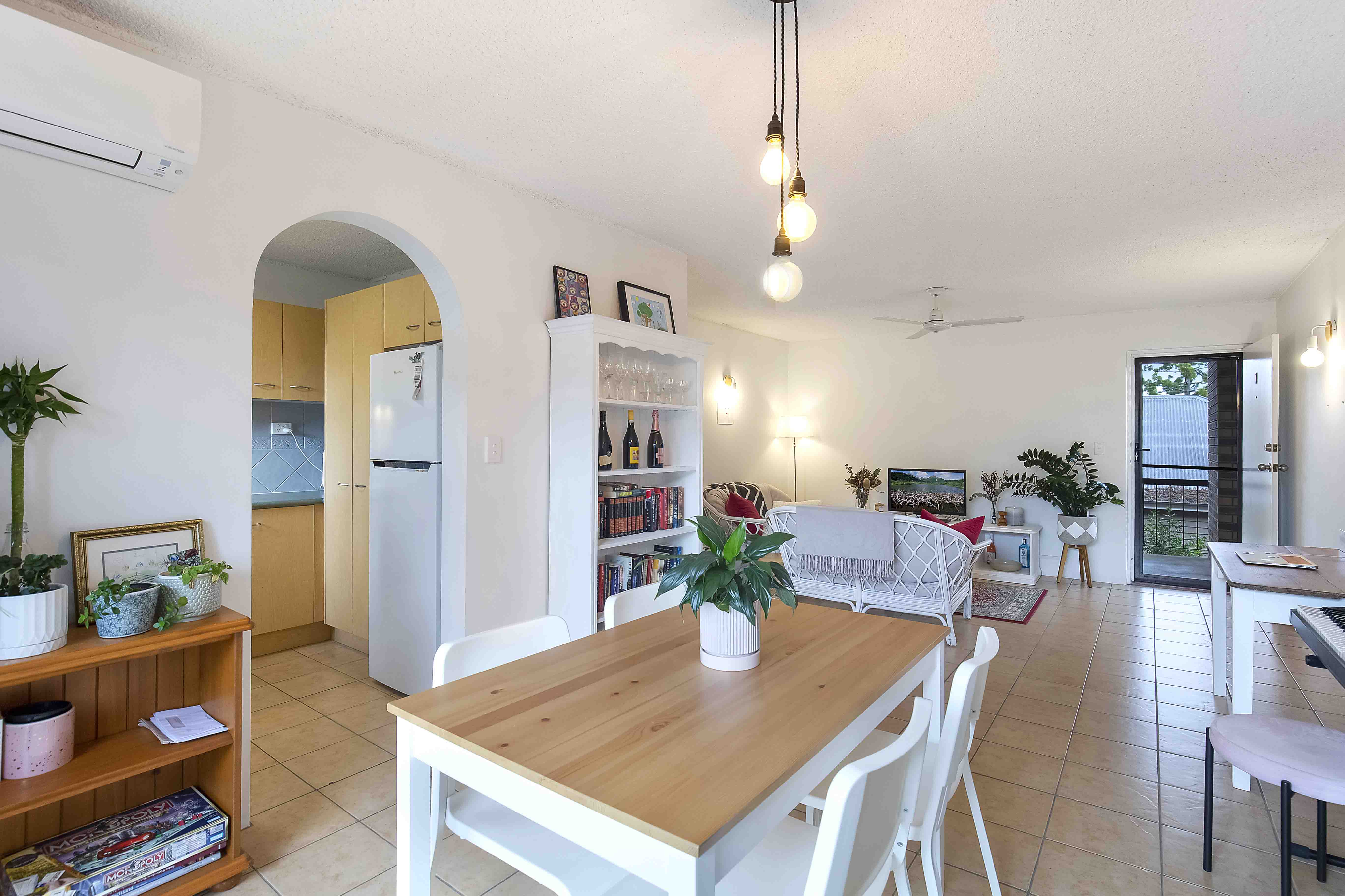 1/55 Central Avenue, Indooroopilly - Image 1