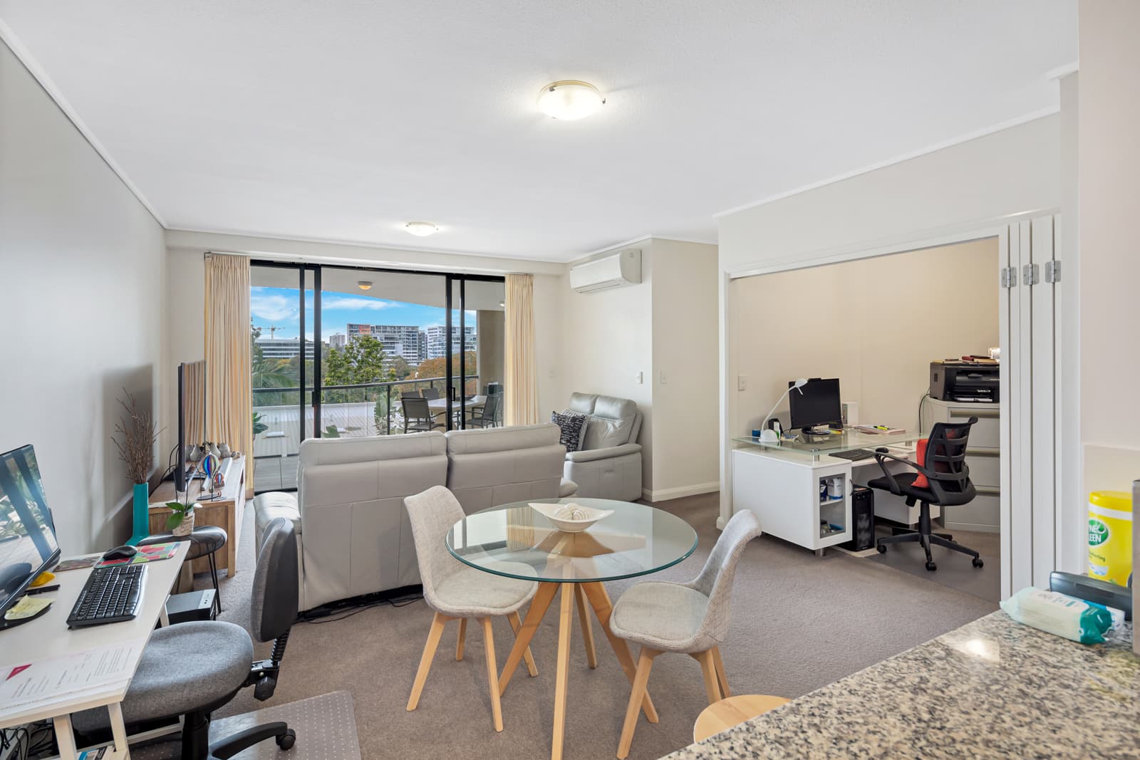 40/9 Sylvan Road, Toowong - Thumbnail 3