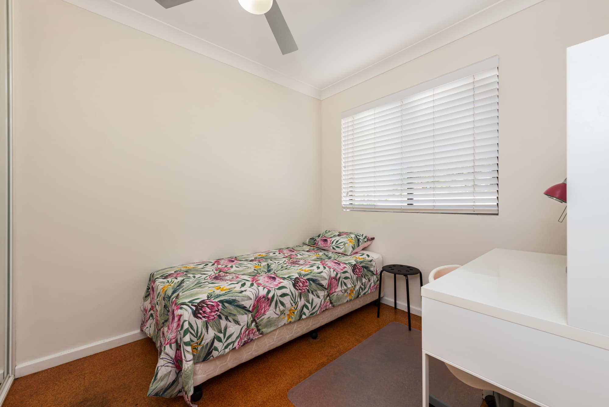 8/30 Sisley Street, St Lucia - Thumbnail 6