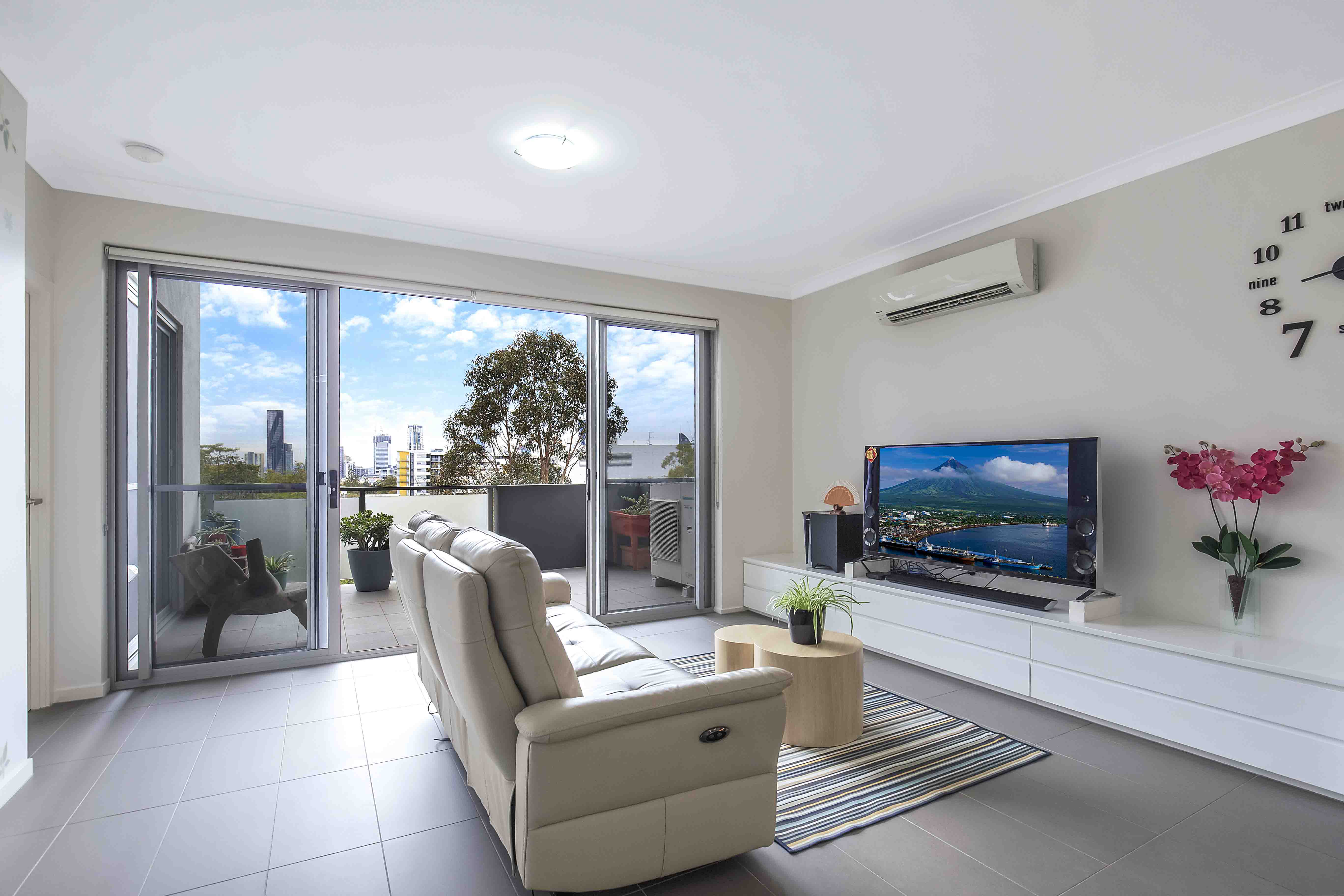 901/148 Victoria Par..., Kelvin Grove - Thumbnail 2