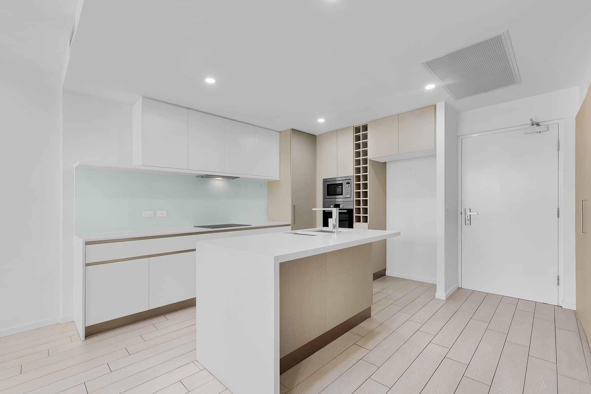 5/27 Stanley Street, Indooroopilly - Thumbnail 4