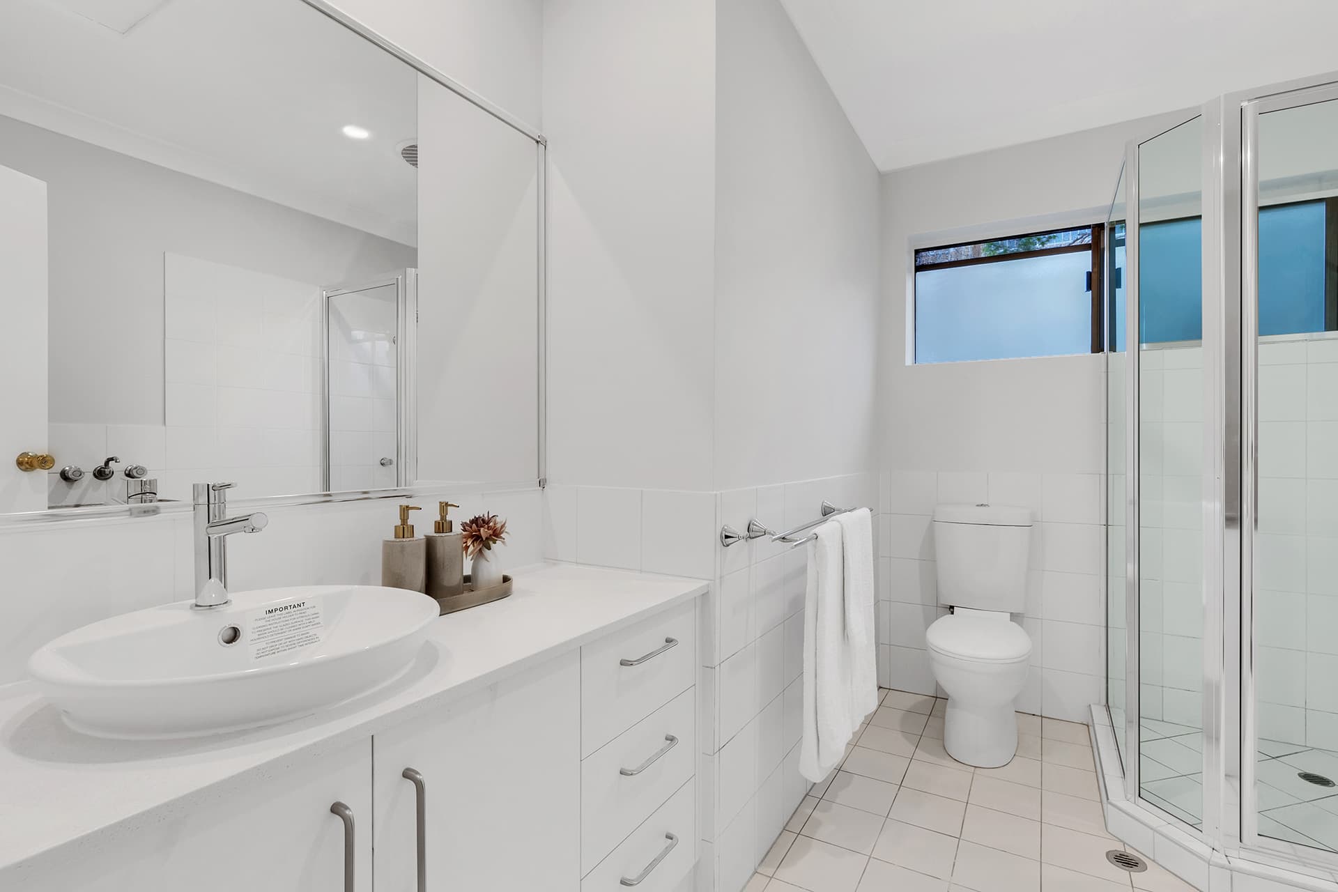 4/64 Sisley Street, St Lucia - Thumbnail 7