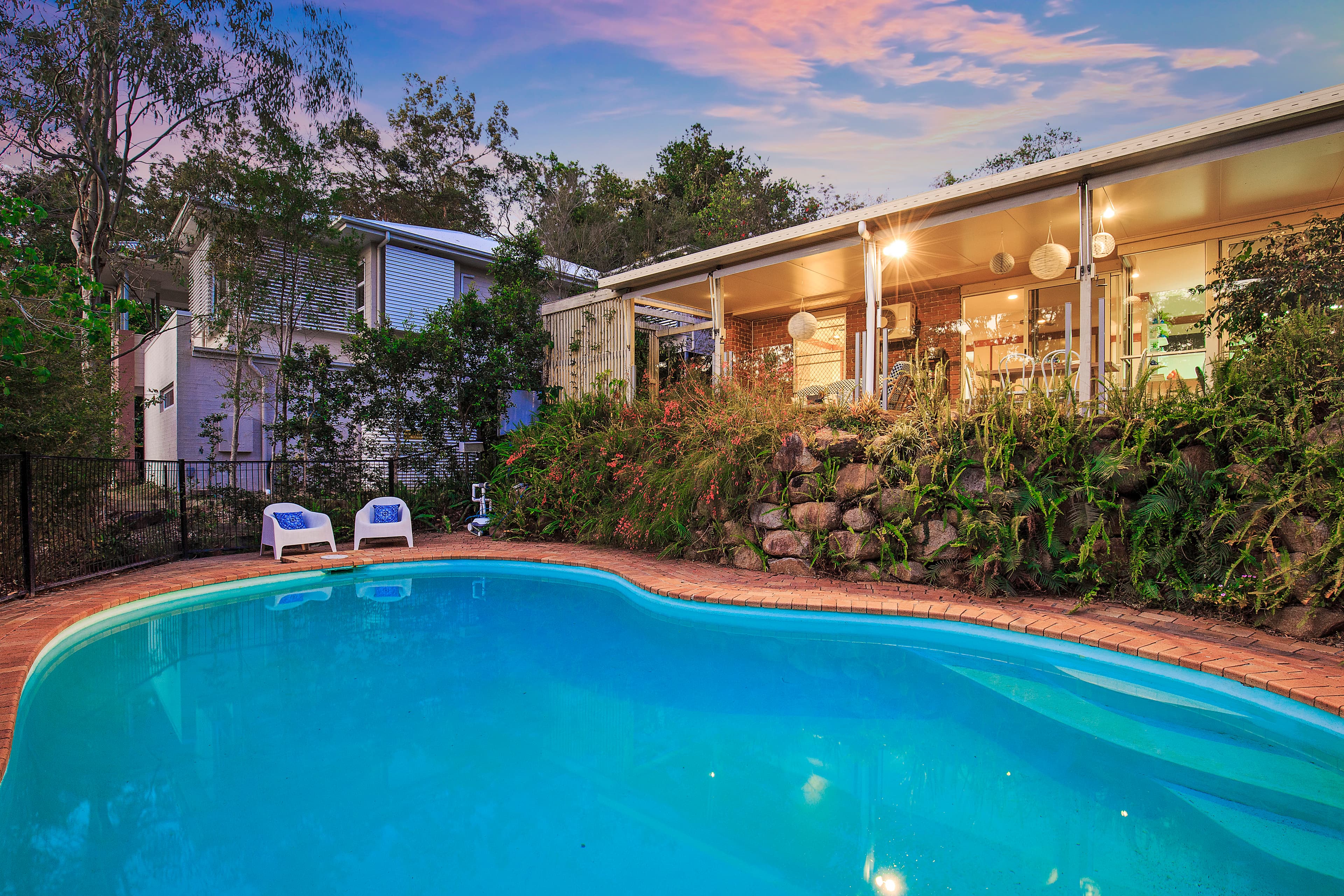 11 Lytham Street, Indooroopilly - Thumbnail 2