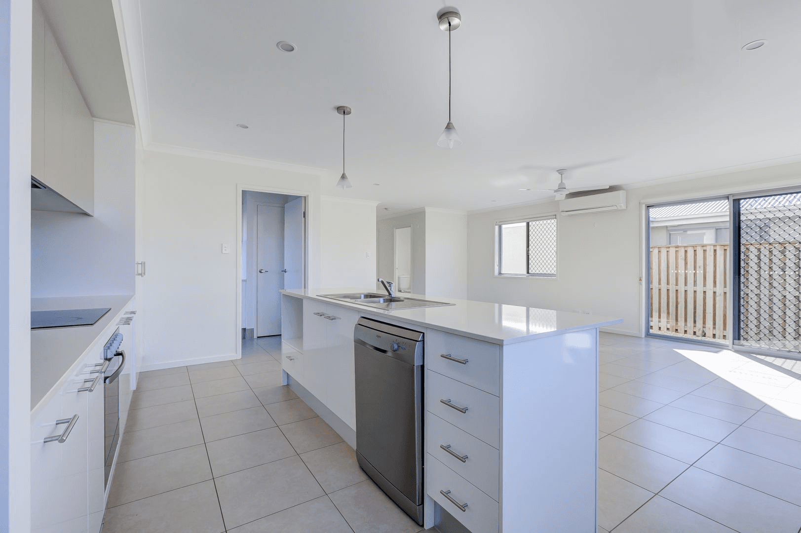 59 Ningaloo Drive, Pimpama - Thumbnail 8