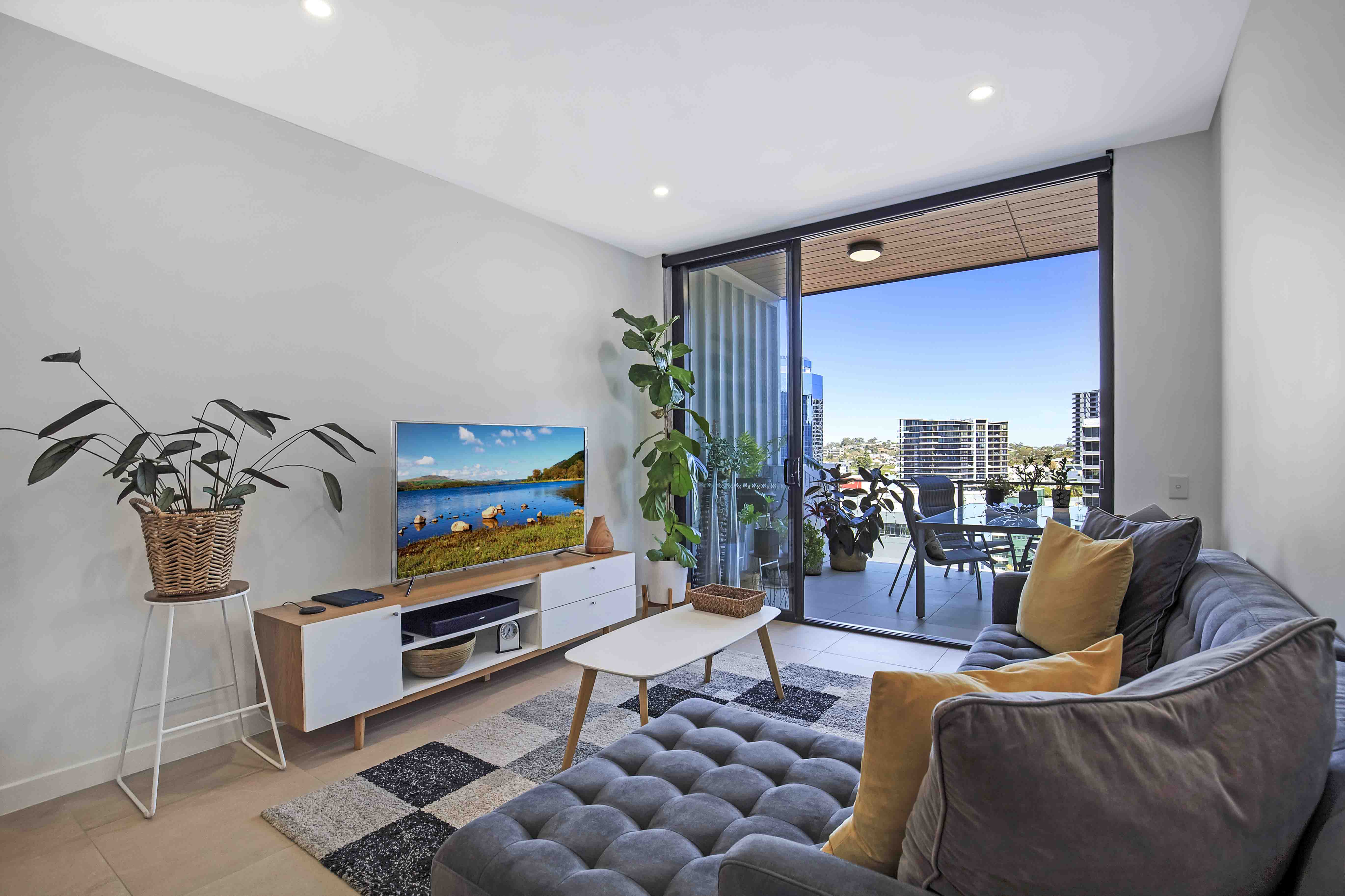 807/24 Augustus Stre..., Toowong - Thumbnail 5