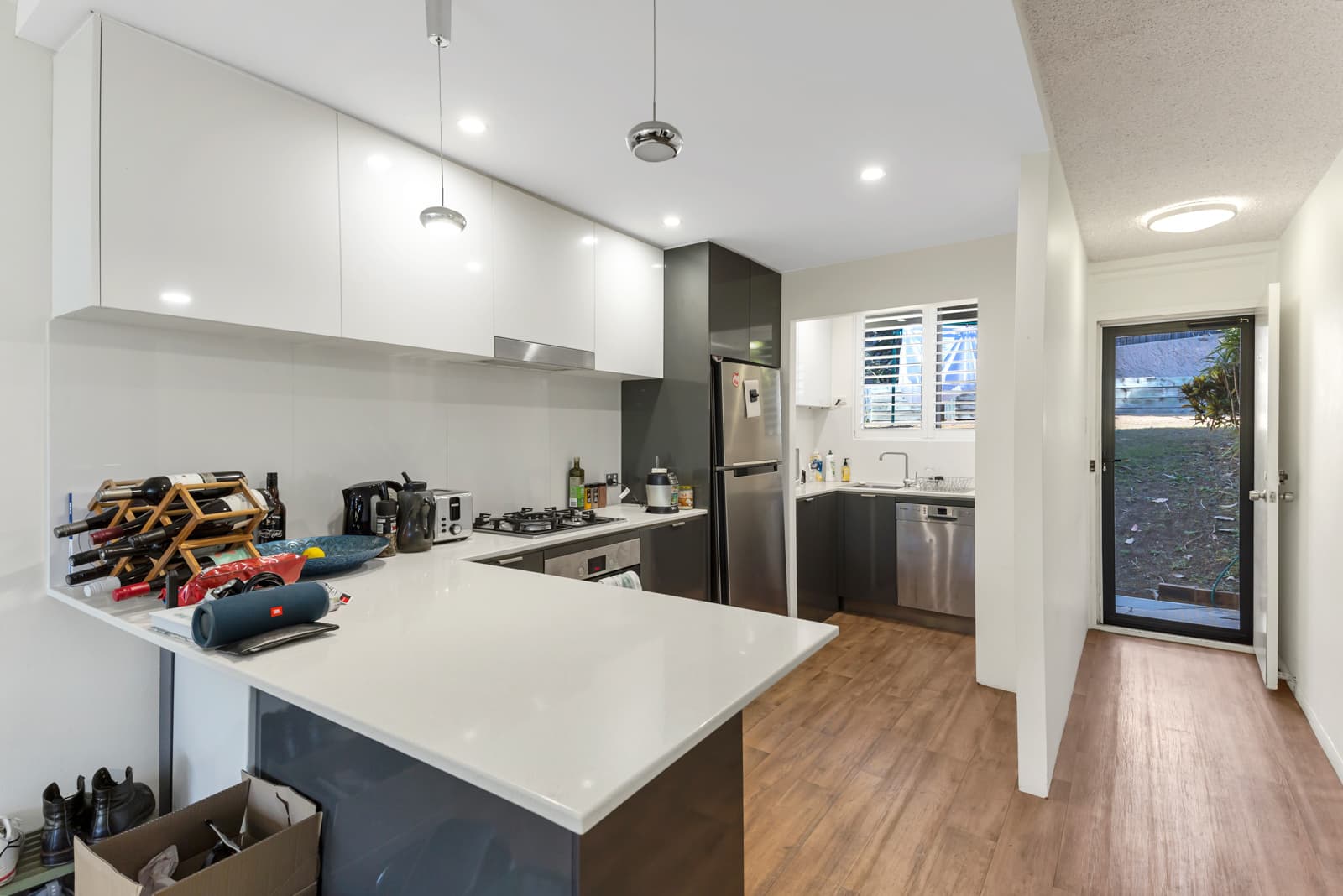 4/32 Miskin Street, Toowong - Image 1