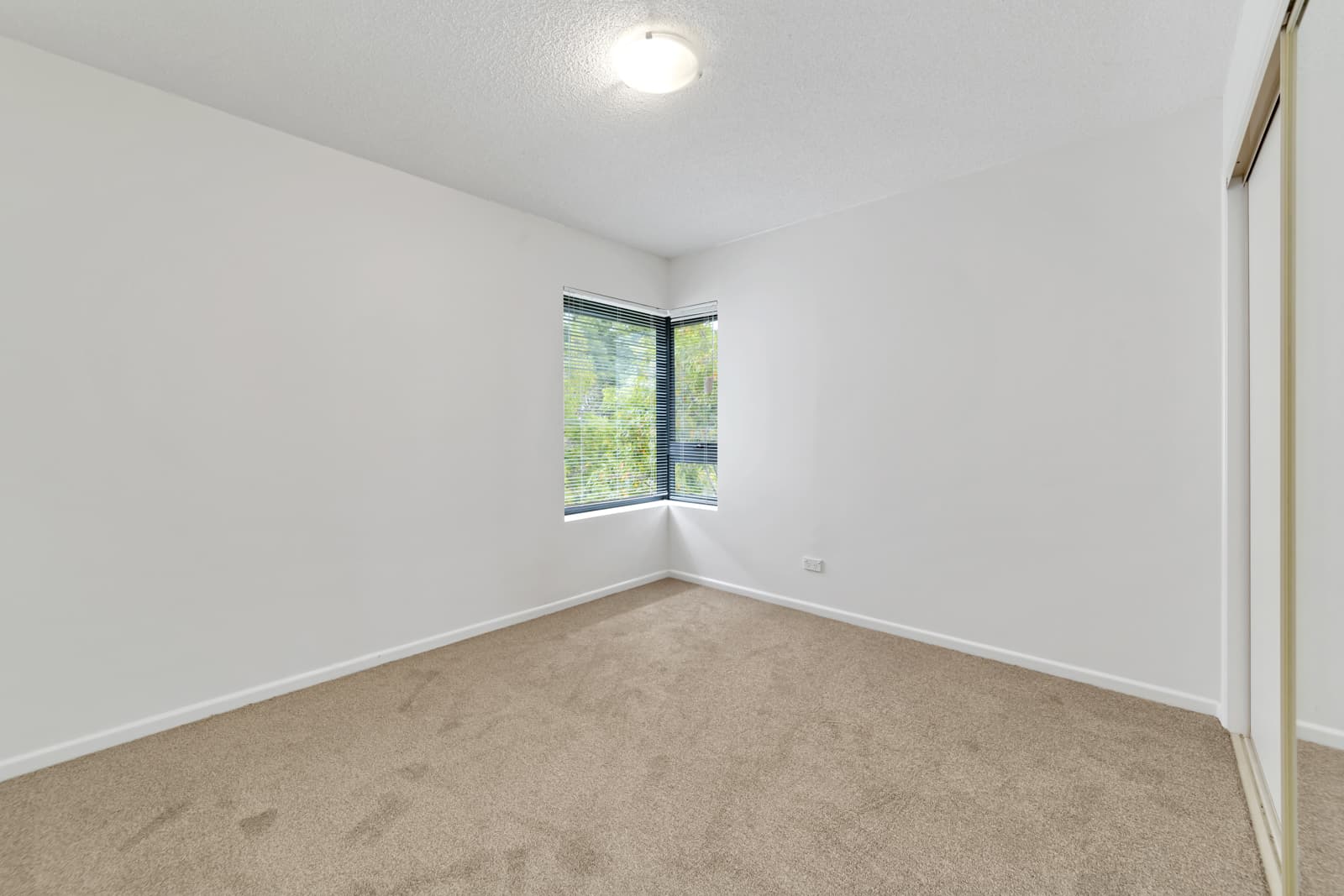 58/7 Landsborough Te..., Toowong - Thumbnail 6