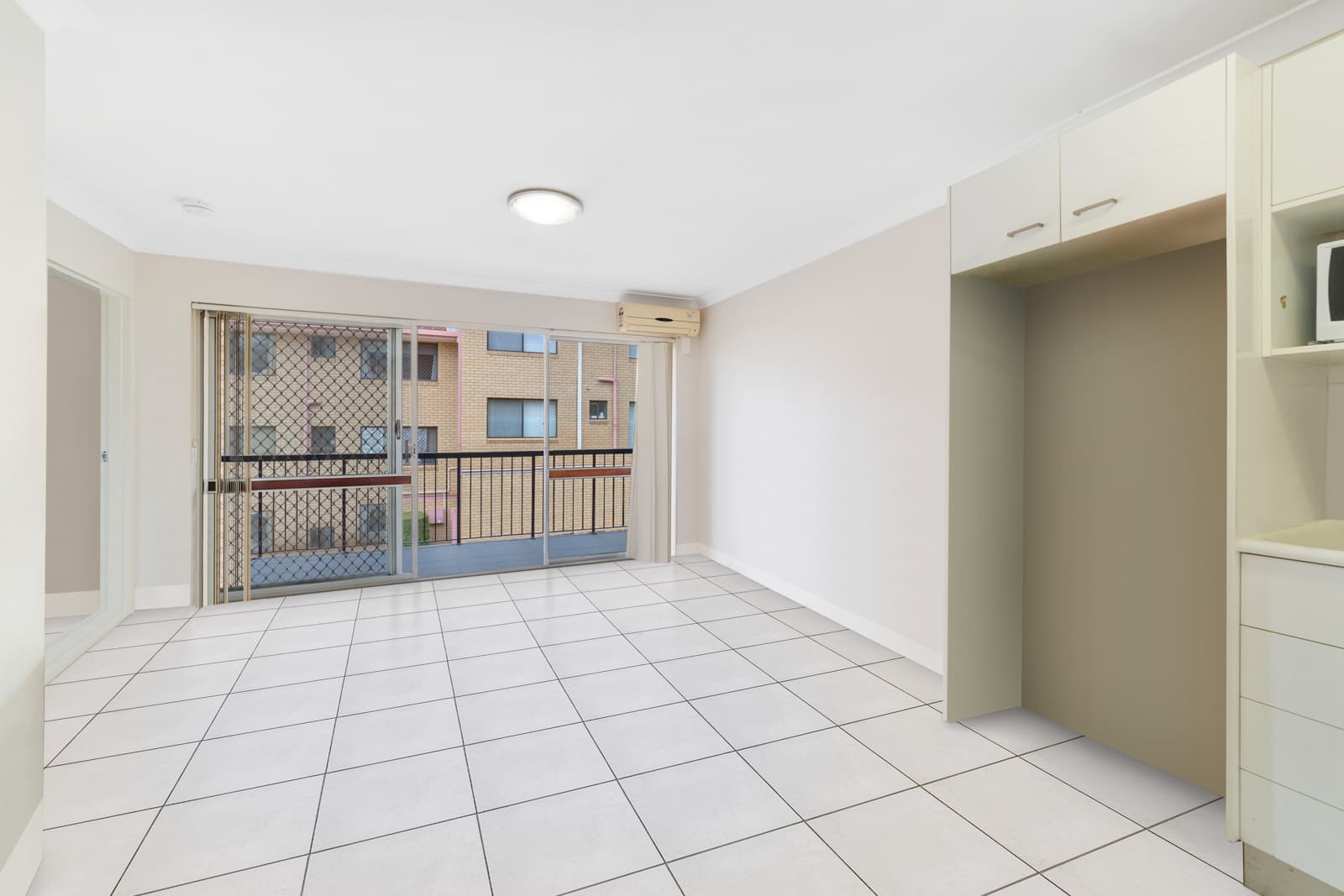 4/107 Sherwood Road, Toowong - Thumbnail 2